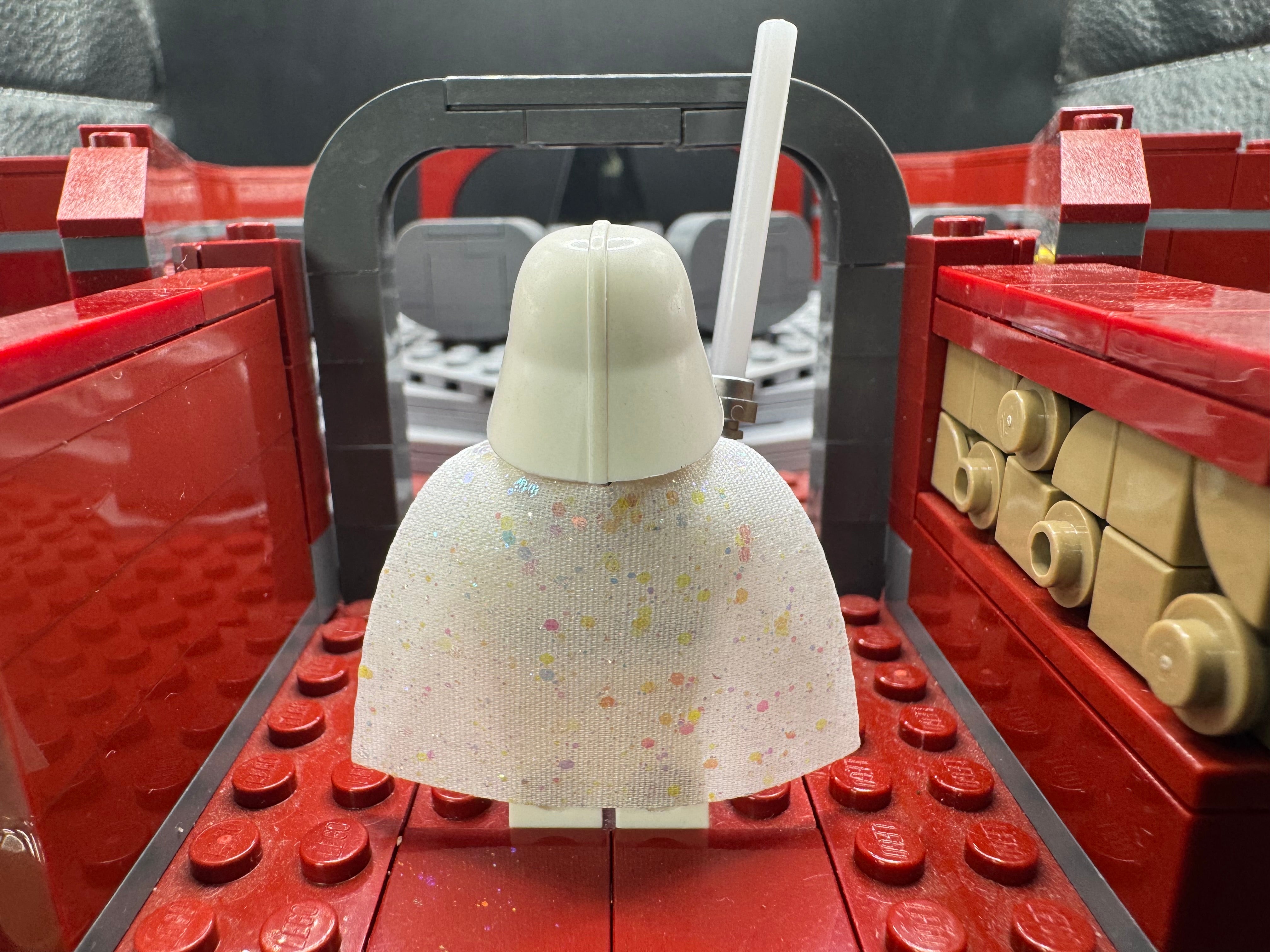 SPECIAL EDITION 1/3 WHITE REDEEMED VADER