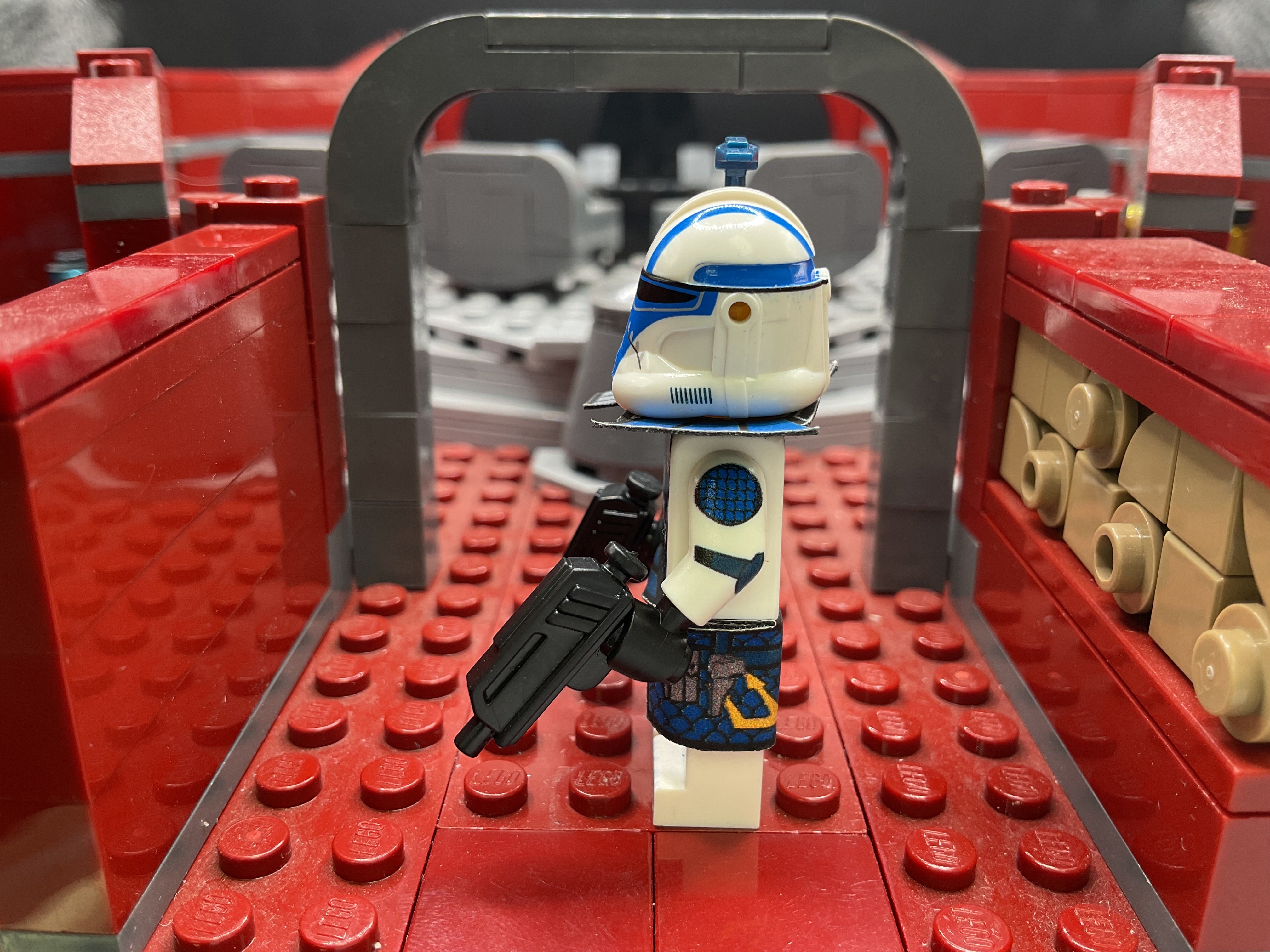 P2 Poseidon Commander Arc Trooper