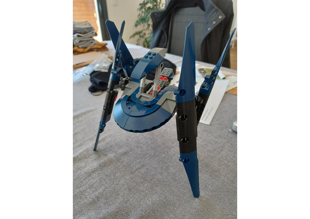 UCS VULTURE DROID