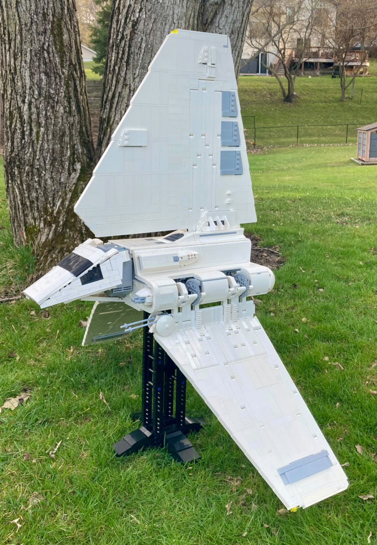 UCS IMPERIAL SHUTTLE! MASSIVE!