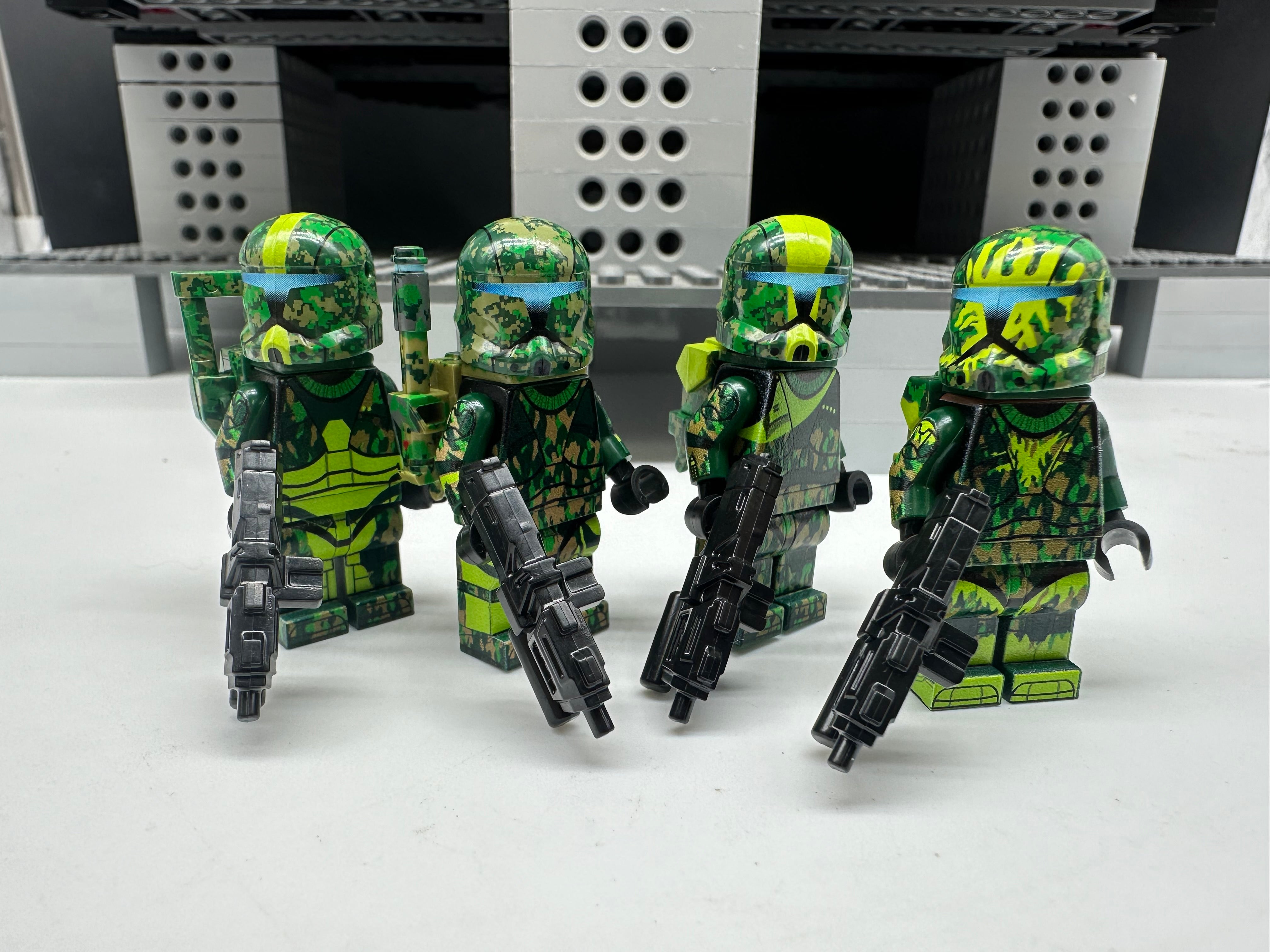 Jungle Camo Delta squad (sev, scorch, boss & fixer)