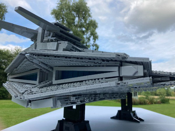 UCS Harrower-Class Dreadnought - REBRICKABLE DESIGN -