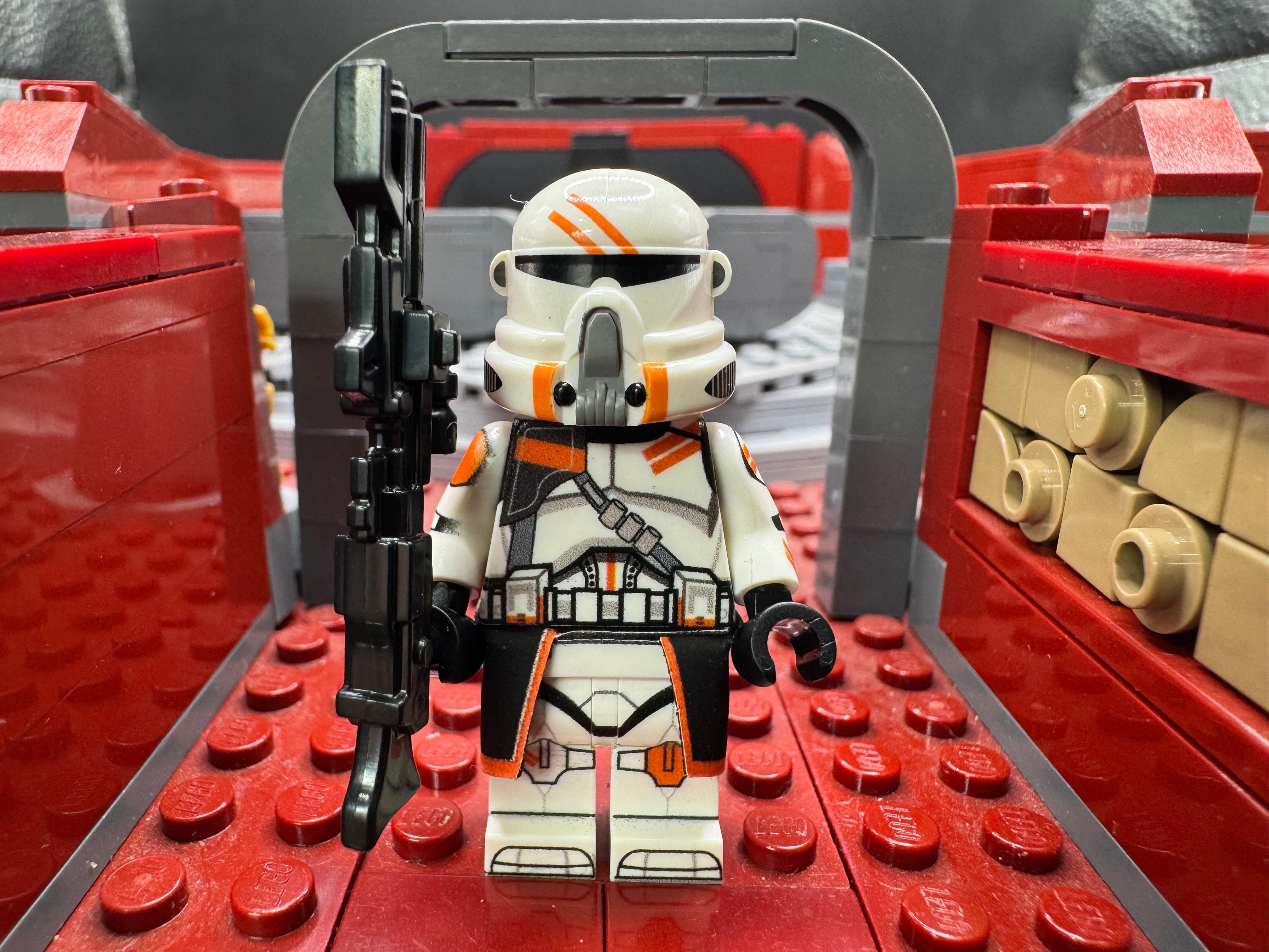 - SPECIAL 48 HOUR STEAL - MYSTERY Custom Clone Minifigure LOT (HELMETS & WEAPONS GUARANTEED)