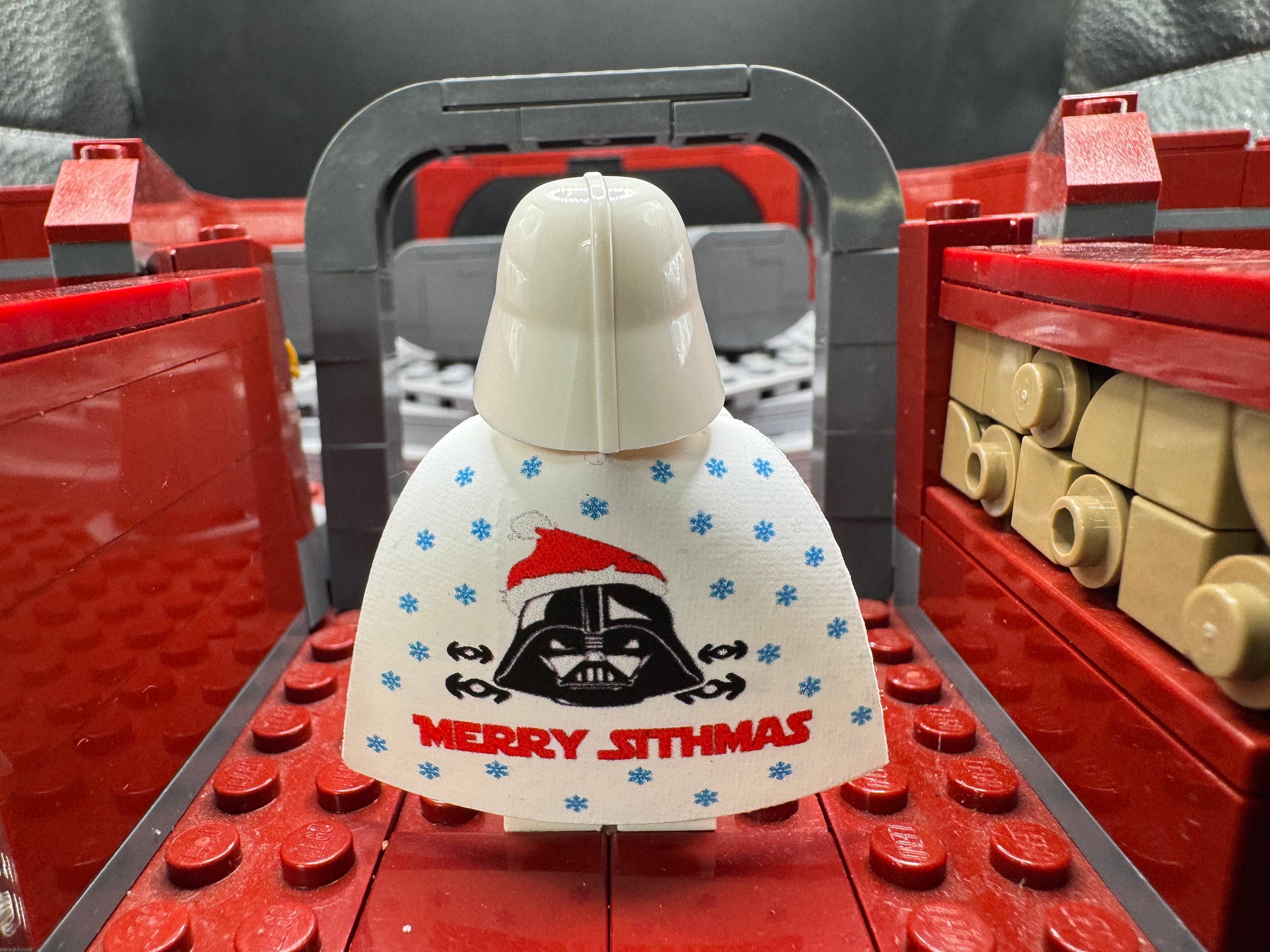 SPECIAL EDITION 1/3 WHITE CHRISTMAS SWEATER VADER