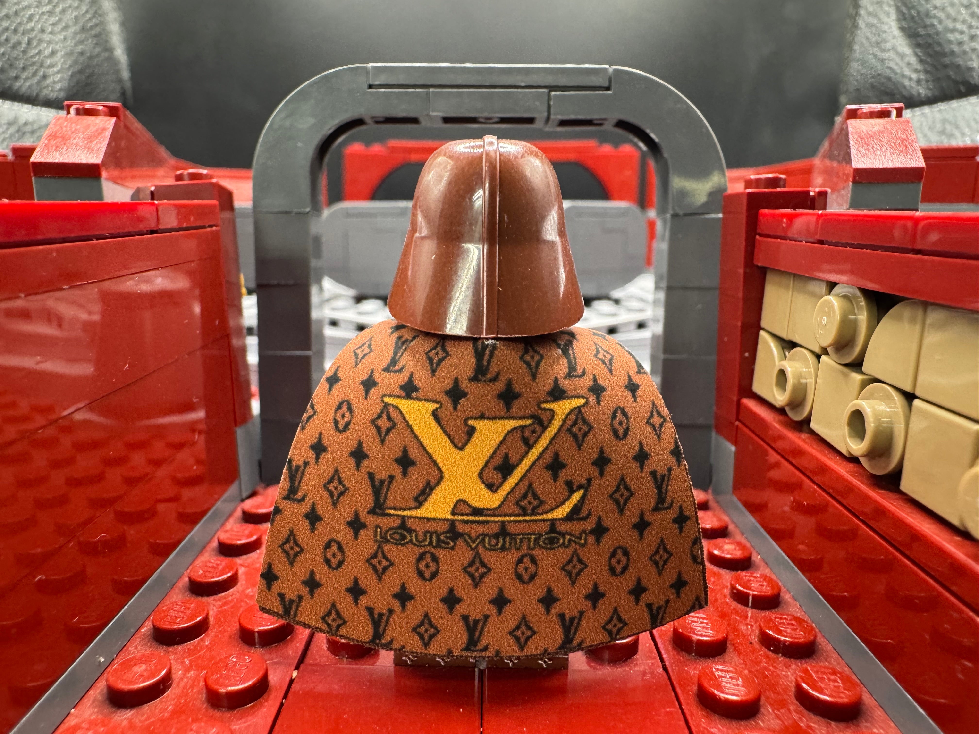 SPECIAL EDITION 1/4 LV HANDBAG BROWN VADER