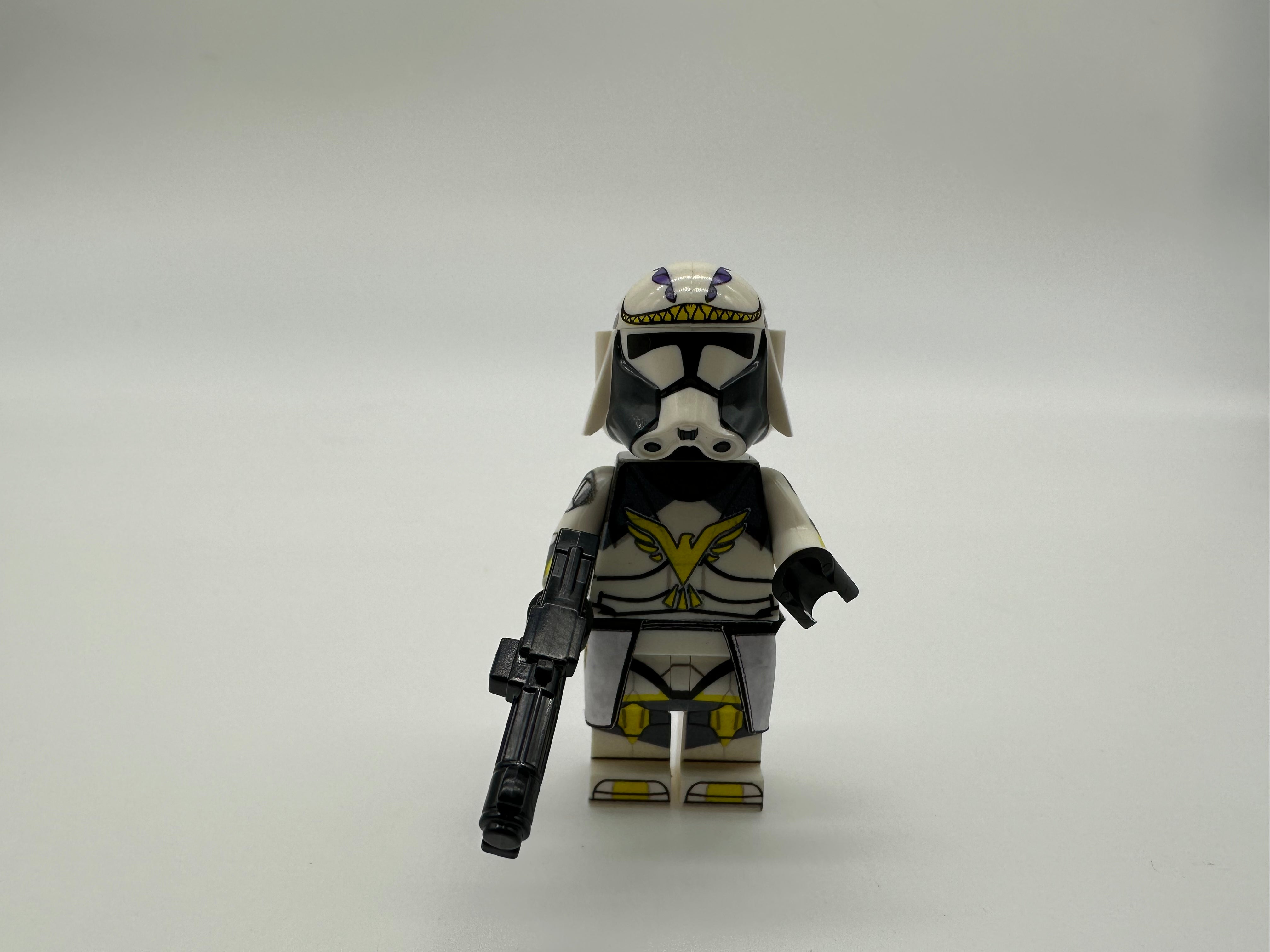 HEAVY SQUAK COMMANDER “FLYJA” (1/100 exclusive)