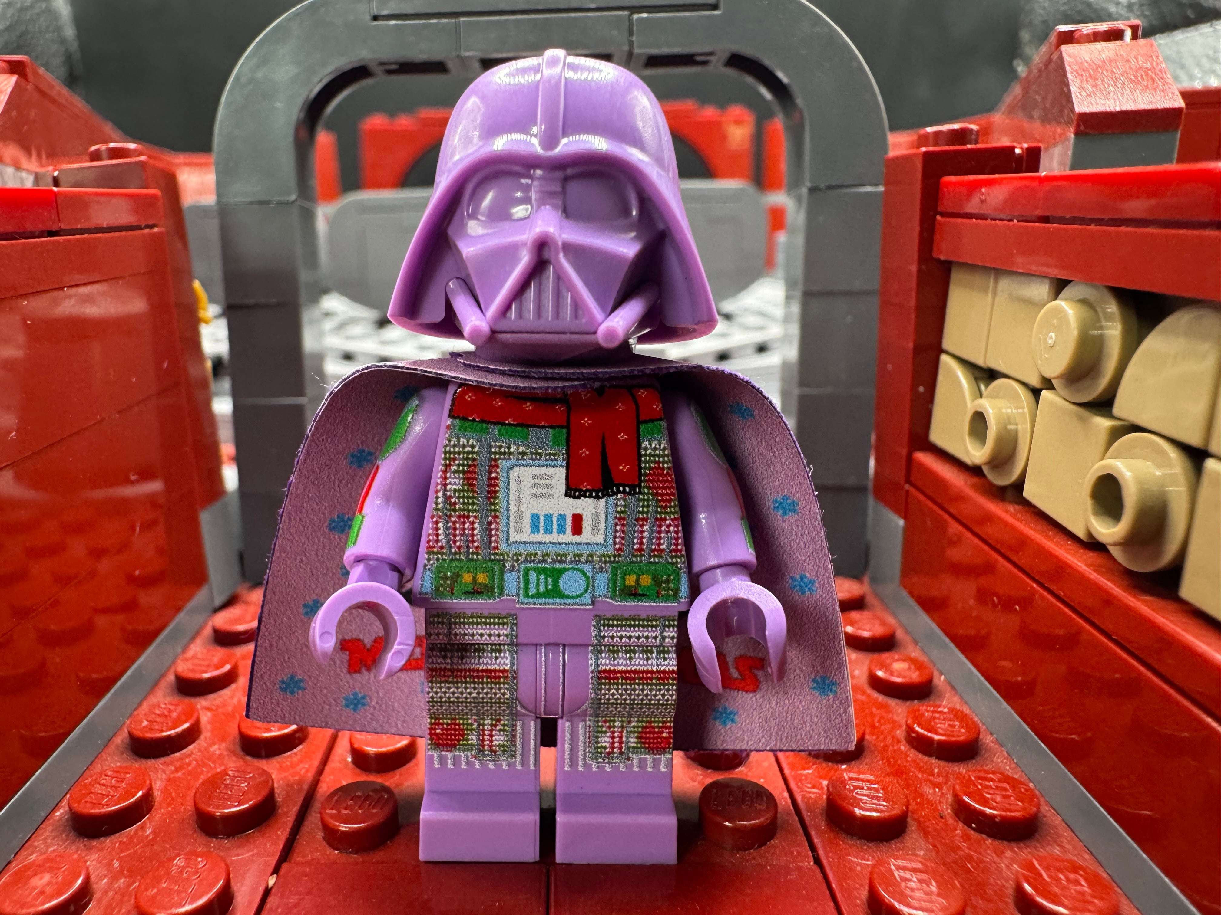SPECIAL EDITION 1/3 TULIP CHRISTMAS SWEATER VADER