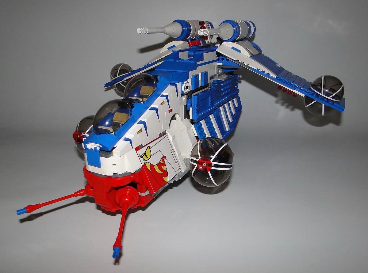 HALLOWEEN MYSTERY BOX WITH EXCLUSIVE GUNSHIPS!