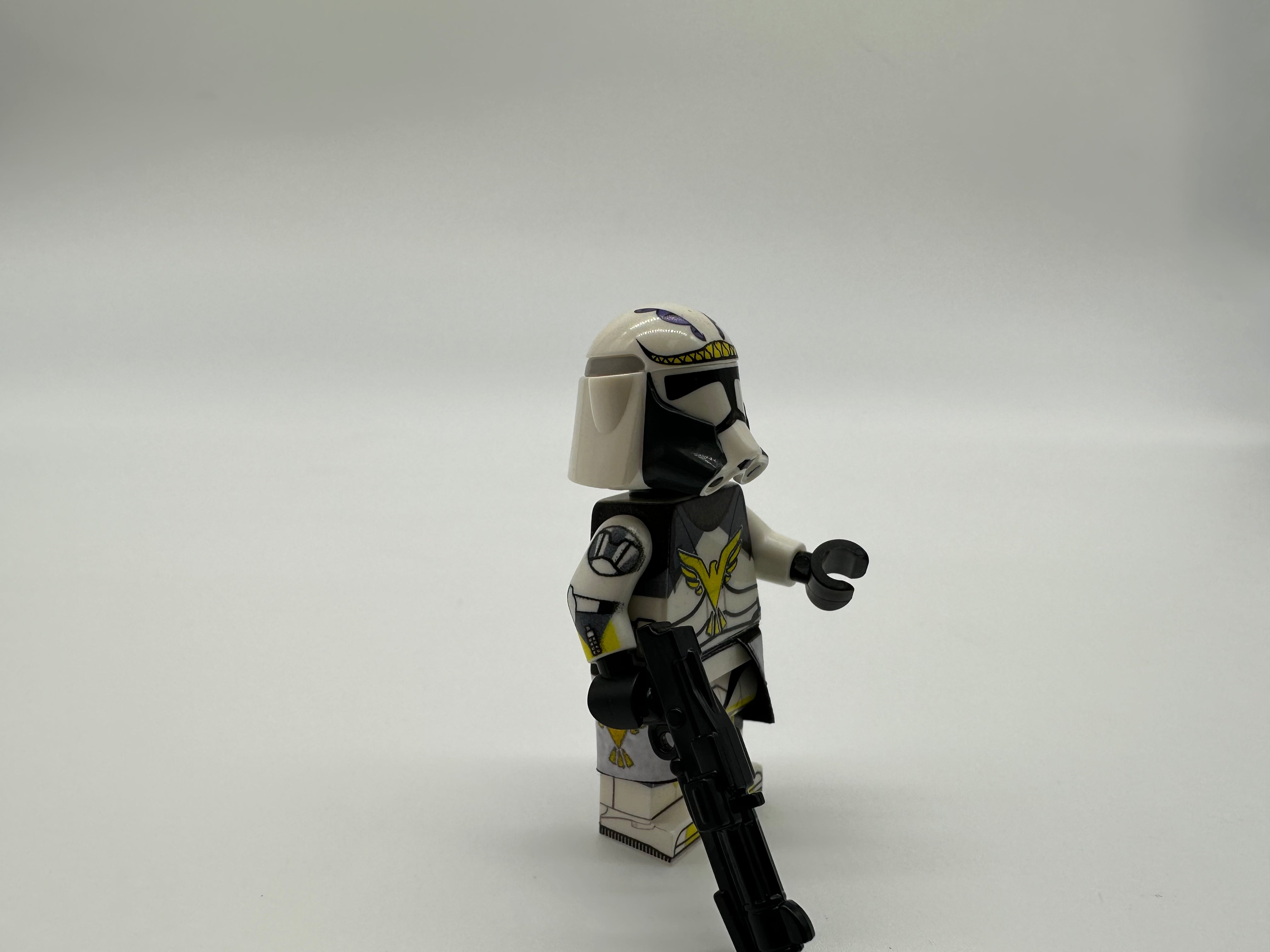 HEAVY SQUAK COMMANDER “FLYJA” (1/100 exclusive)