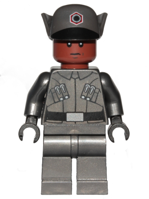 Finn - First Order Officer Disguise Item No: sw0900