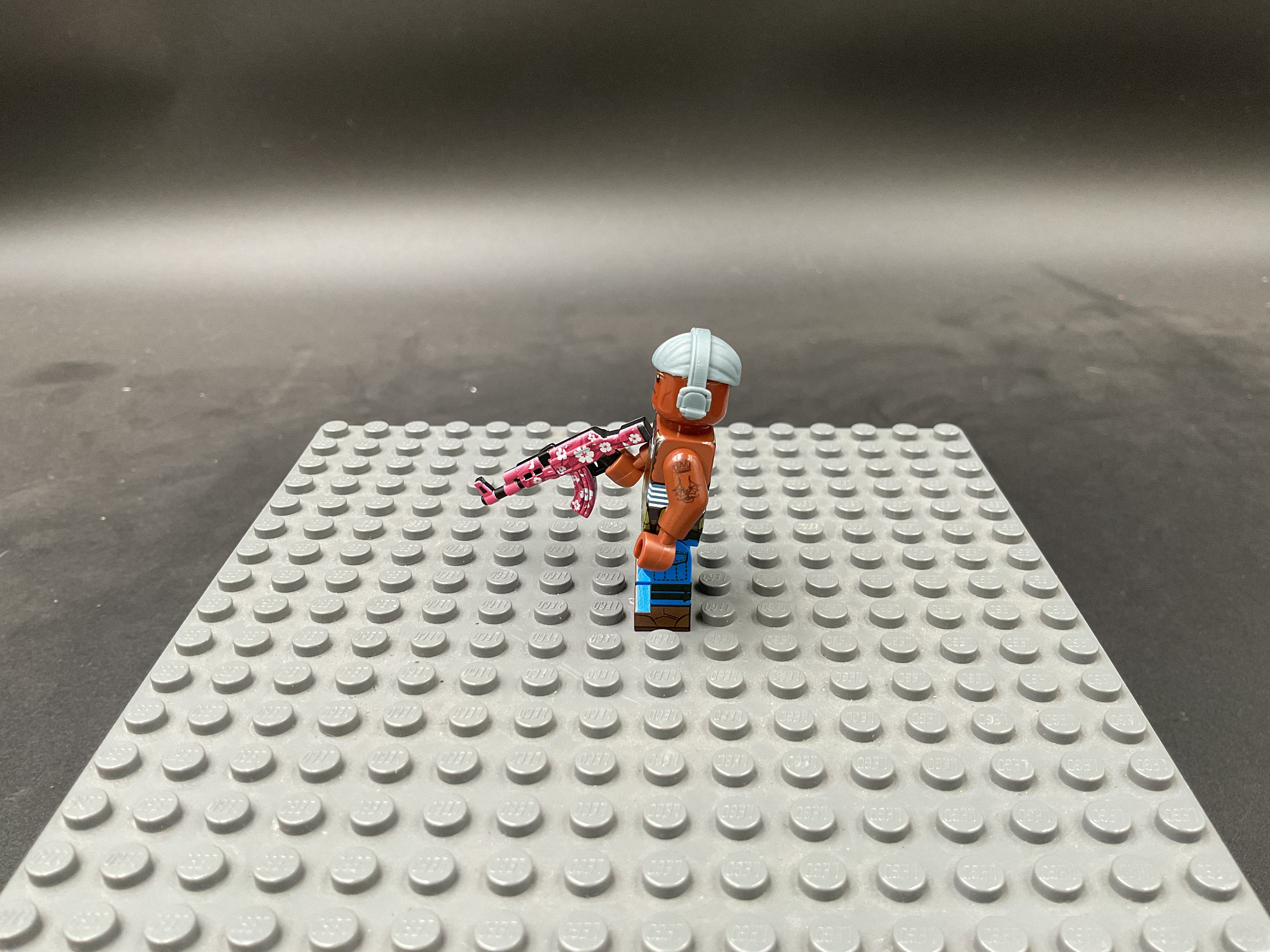 Custom Minifigure #002