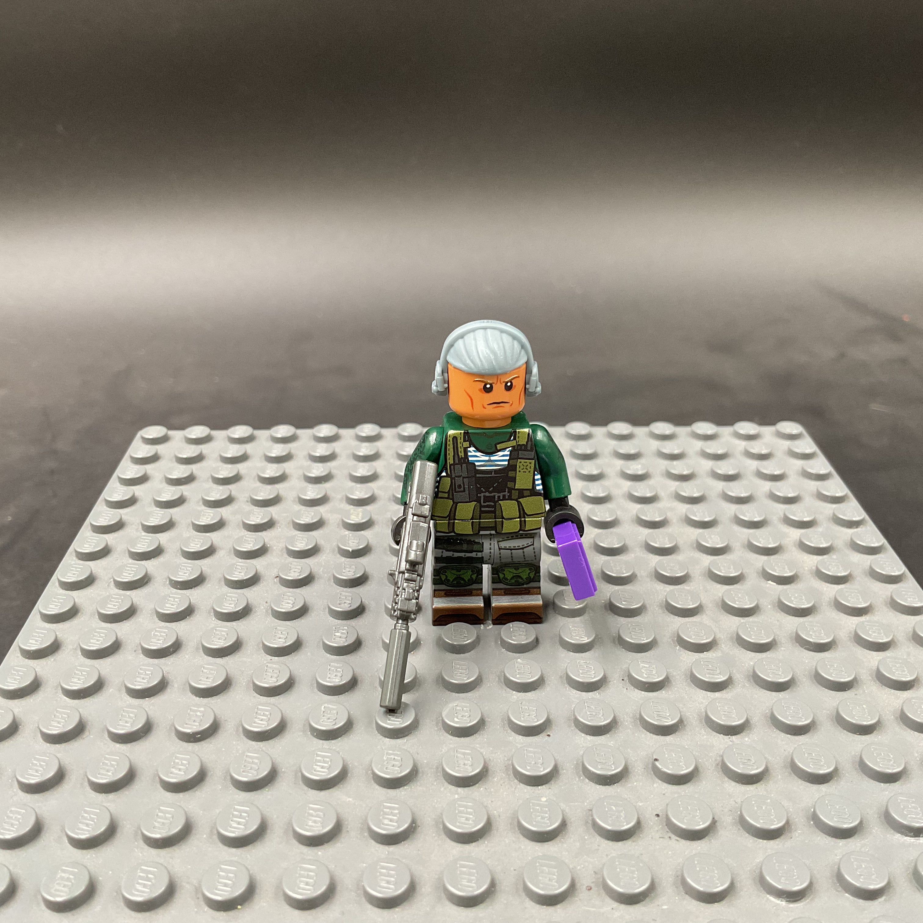 Custom Minifigure #006