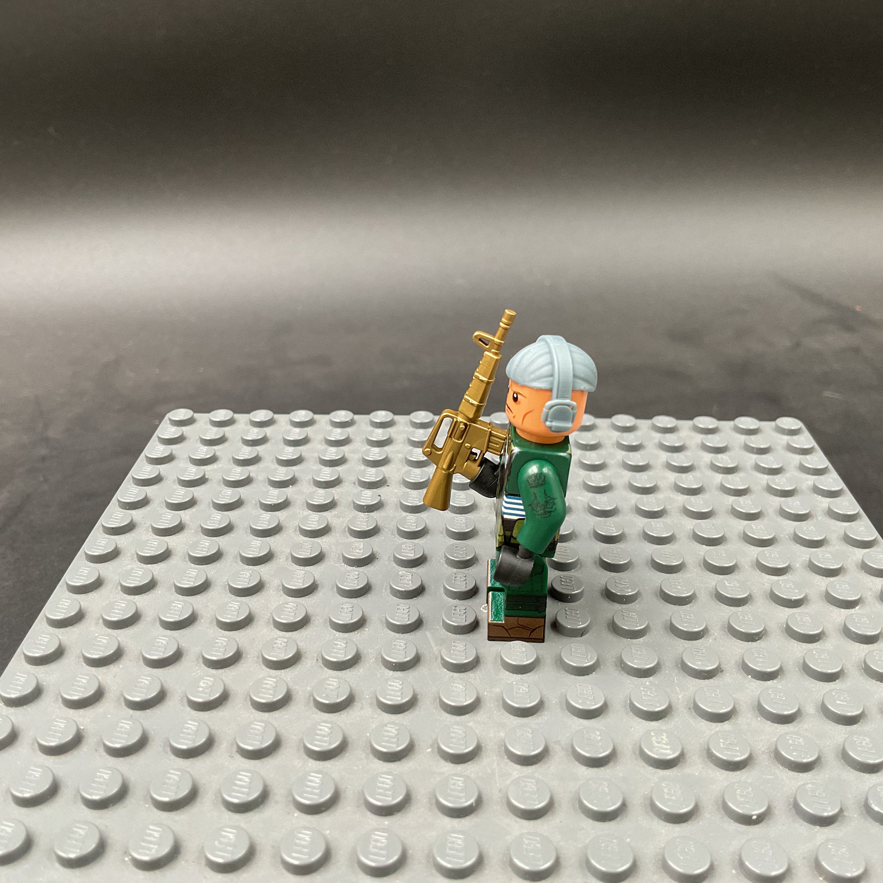 Custom Minifigure #010