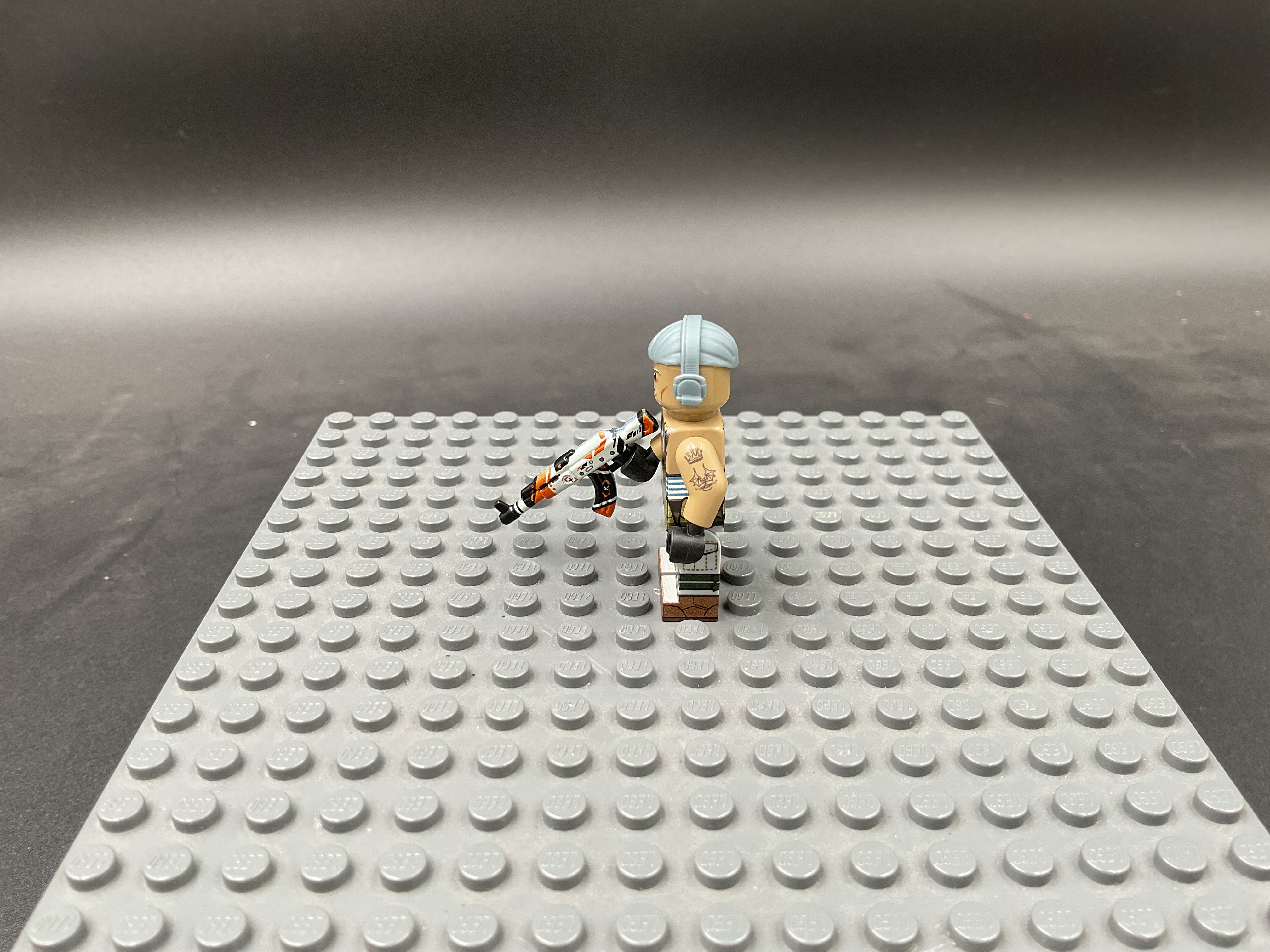 Custom Minifigure #050