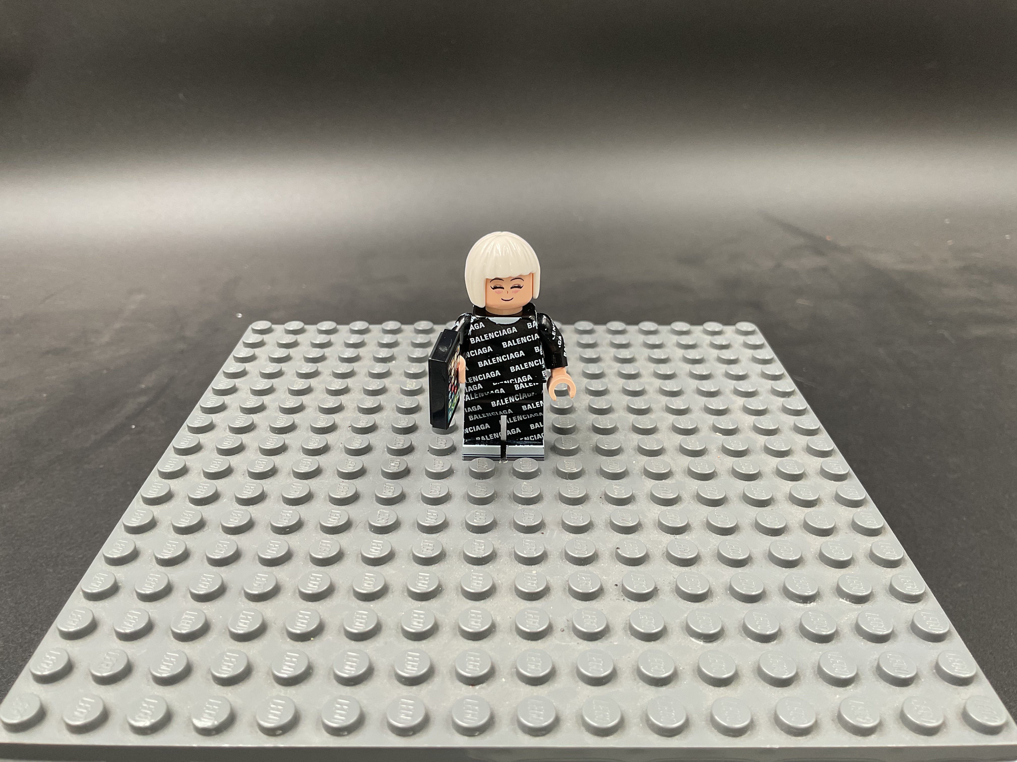 Custom Minifigure #100
