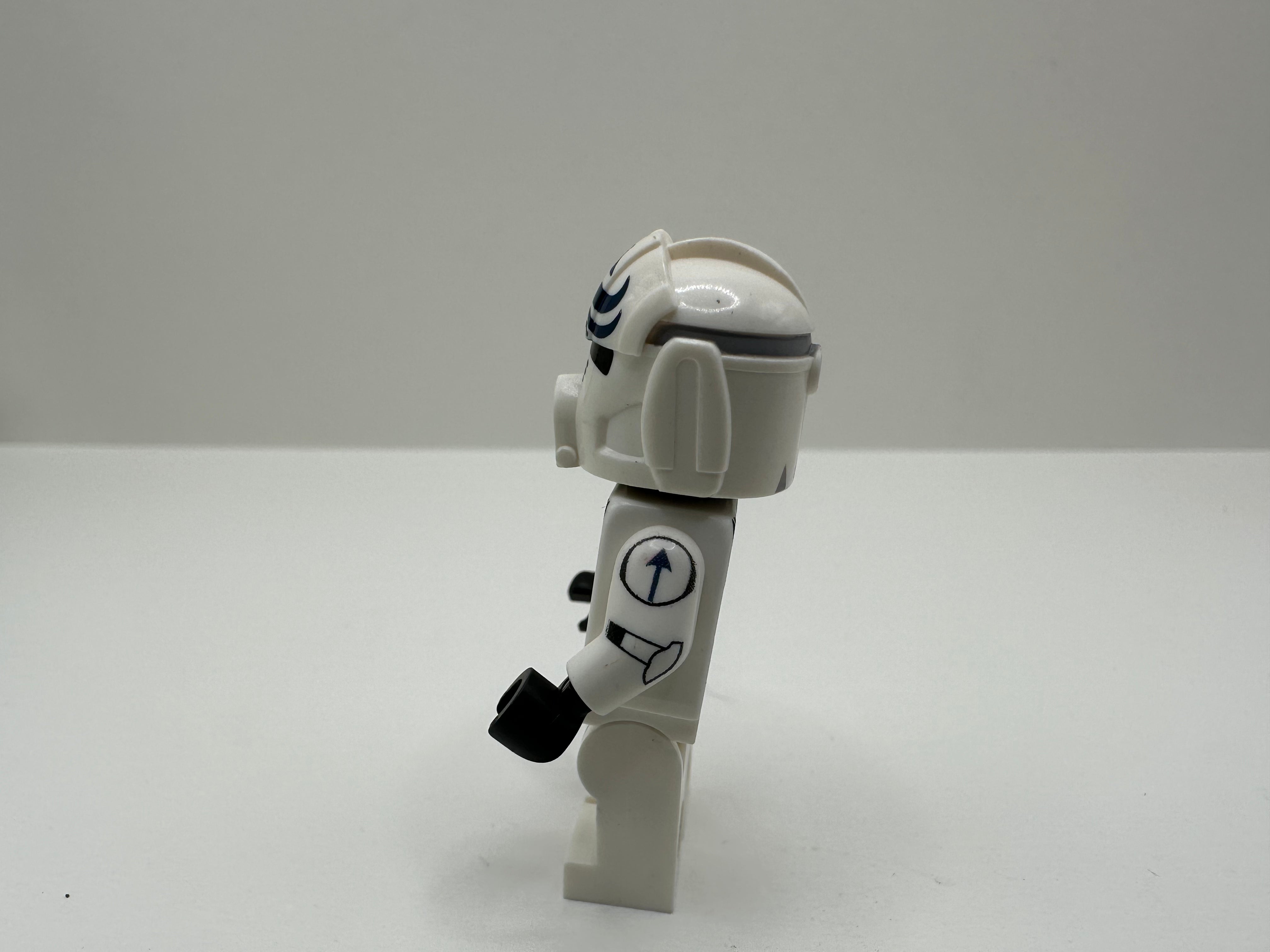 P2 Pilot Axe