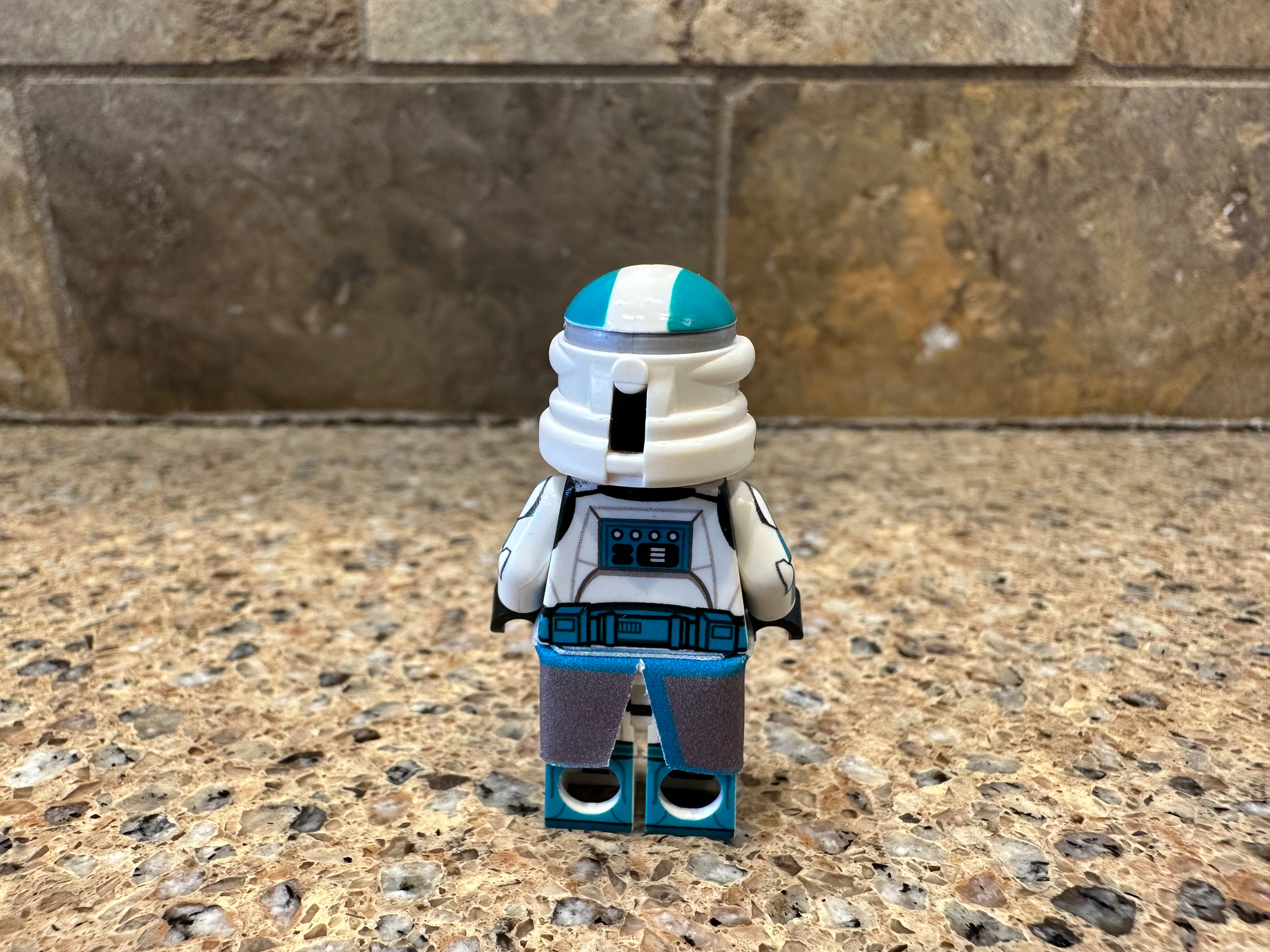 HOWZER UNIT AIRBORNE TROOPER