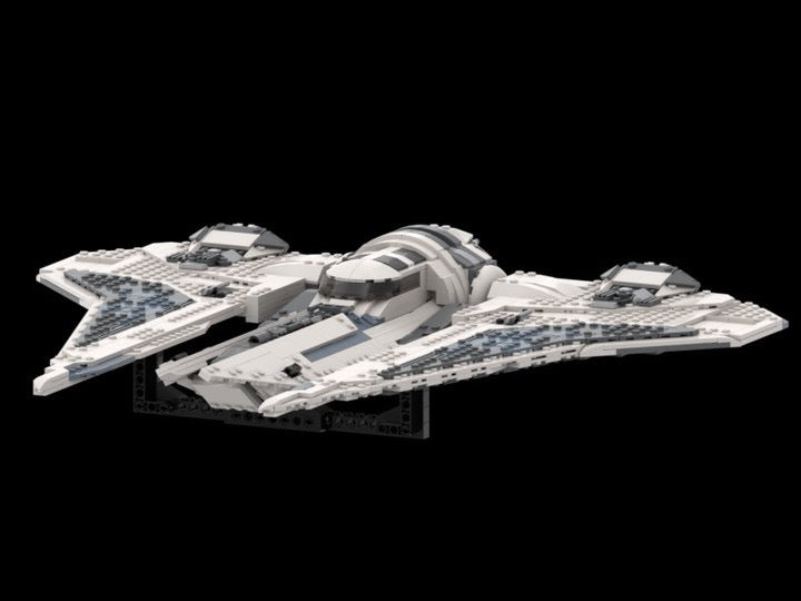 UCS “Galactic Heiress” Gauntlet Fighter