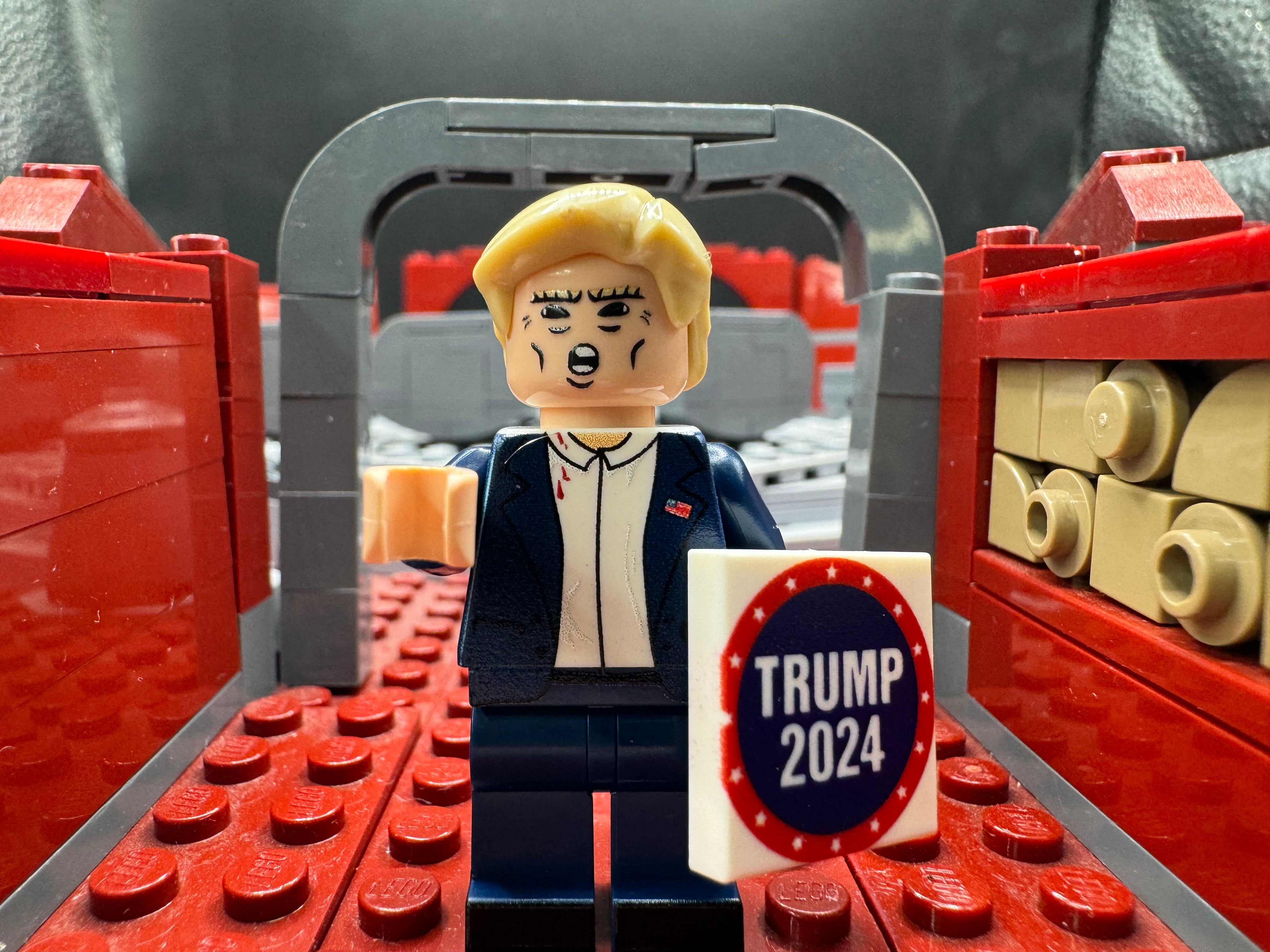 Keep and bear trump lego on sale