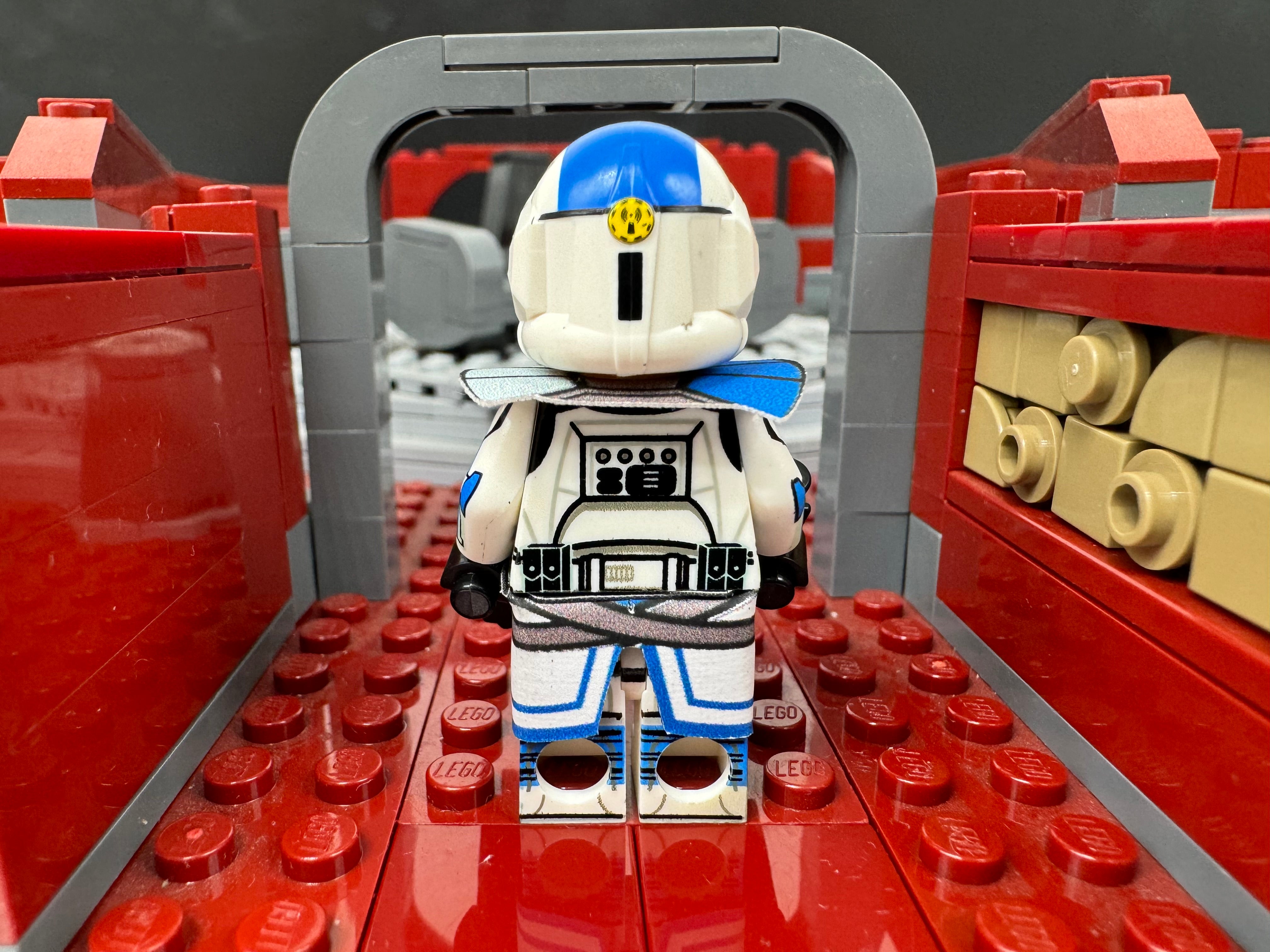 501st Comms Commander “Azure”