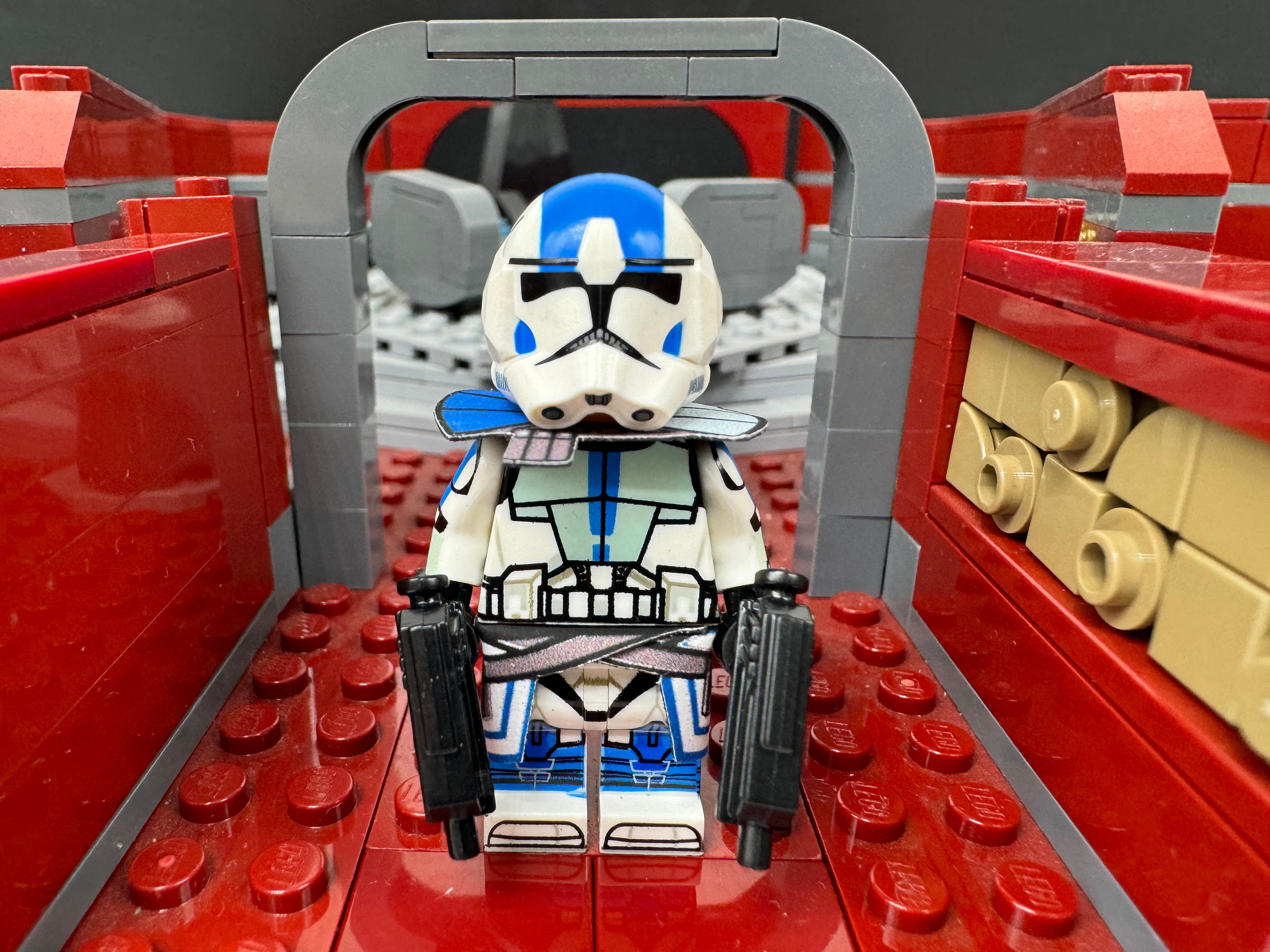 501st Comms Captain “SnoBlue”