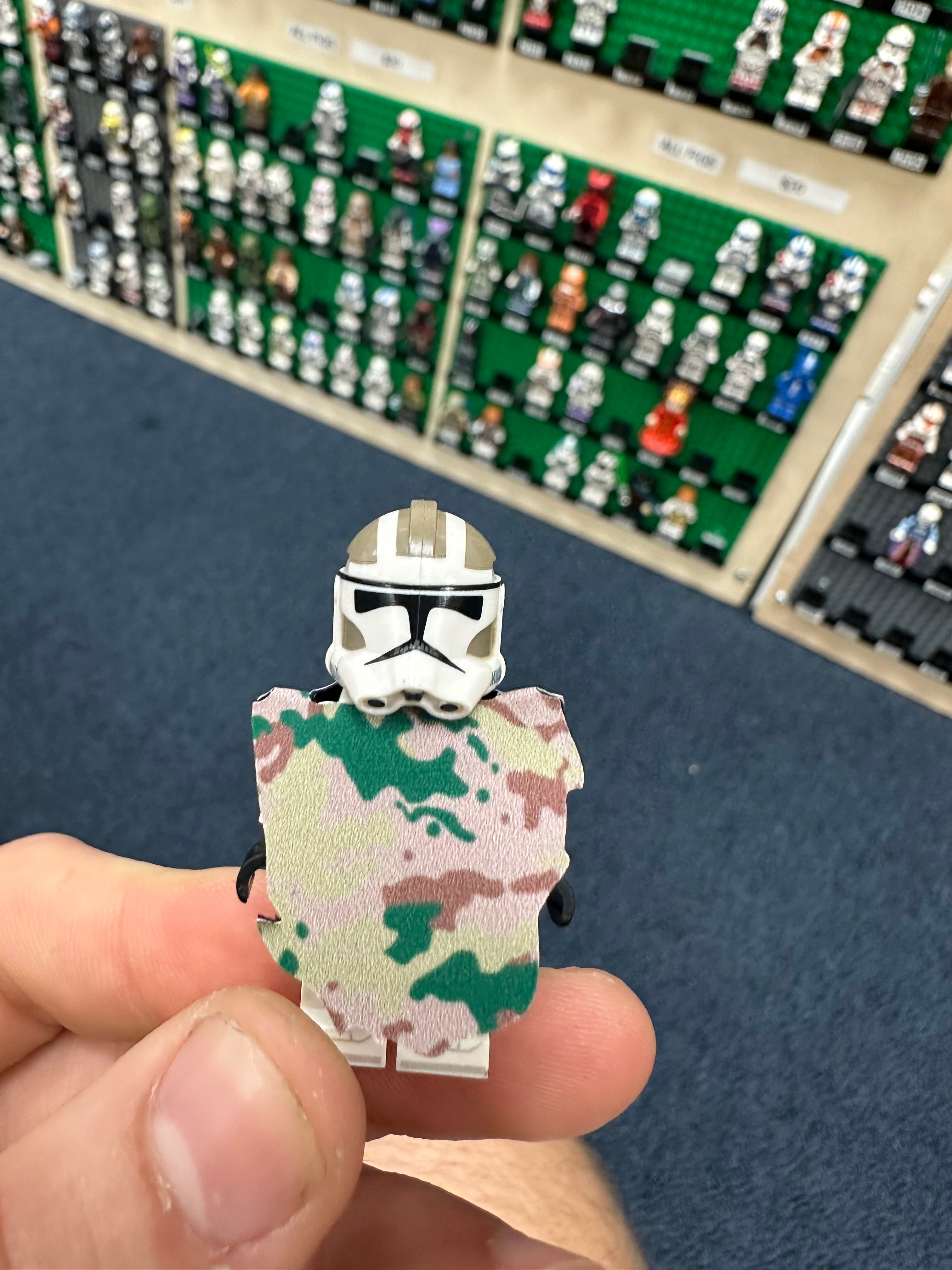 CLONE TROOPER WITH EXCLUSIVE PONCHO!! LIMITED STOCK! INSANE DEAL! WITH WEAPON!