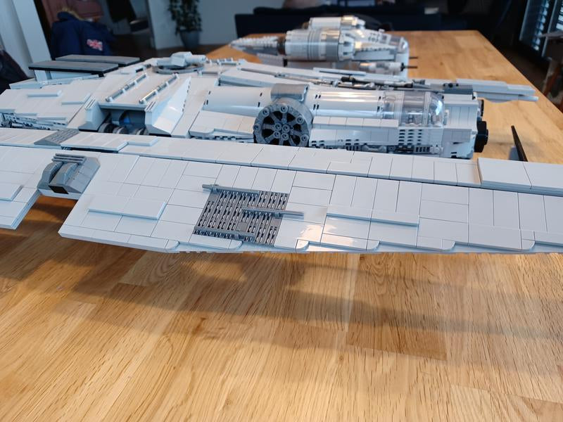 UCS FONDOR HAULCRAFT (LUTHEN'S SHIP)