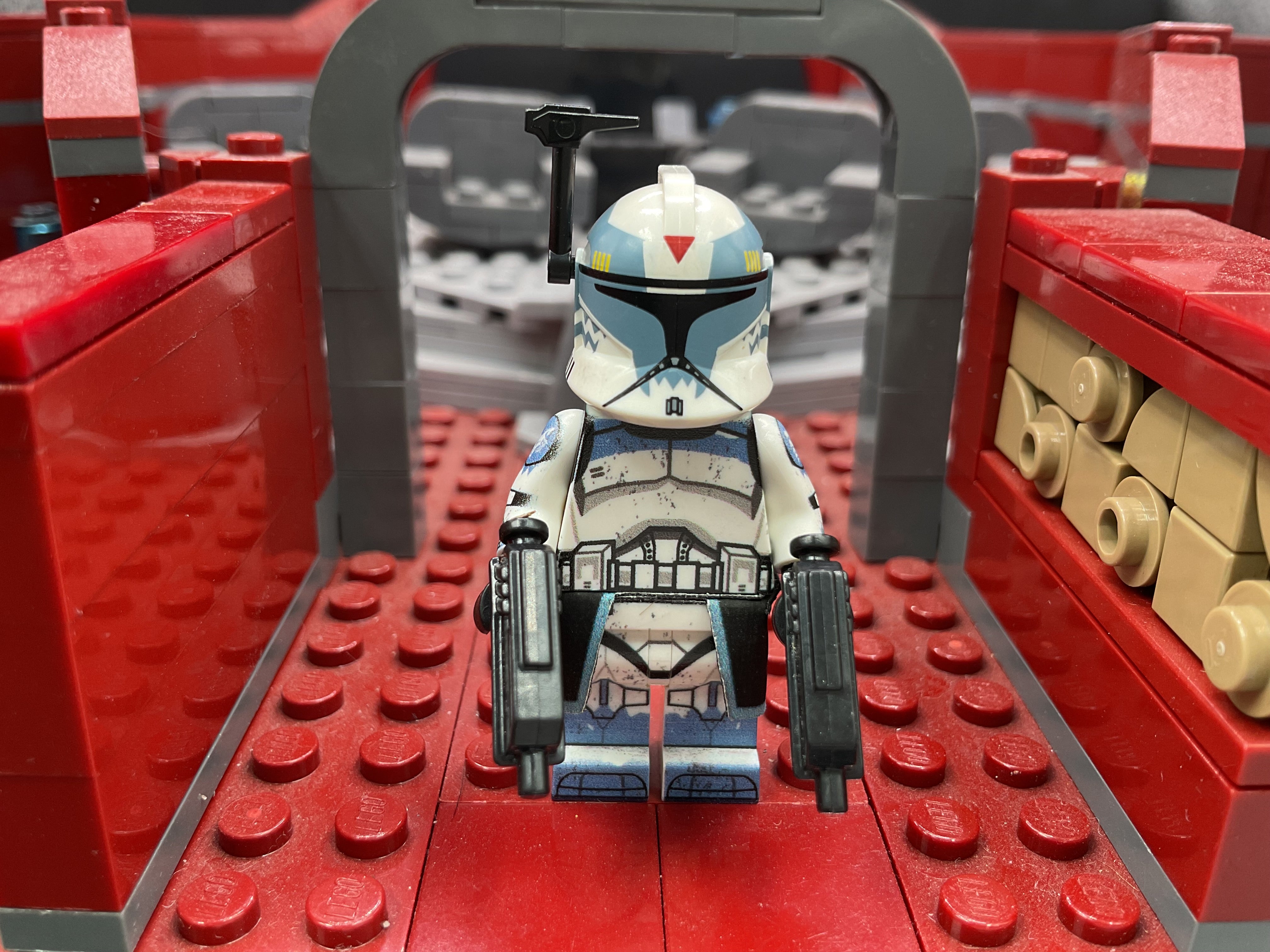 P1 Commander Wolffe (Sand Blue)