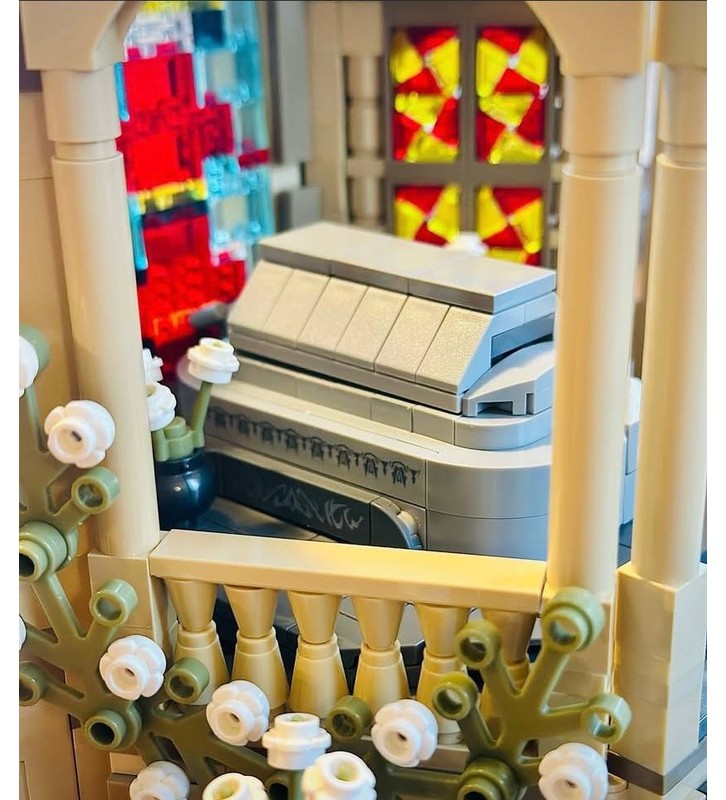 NABOO VISIT MOC - COMES WITH X4 FIGURES!