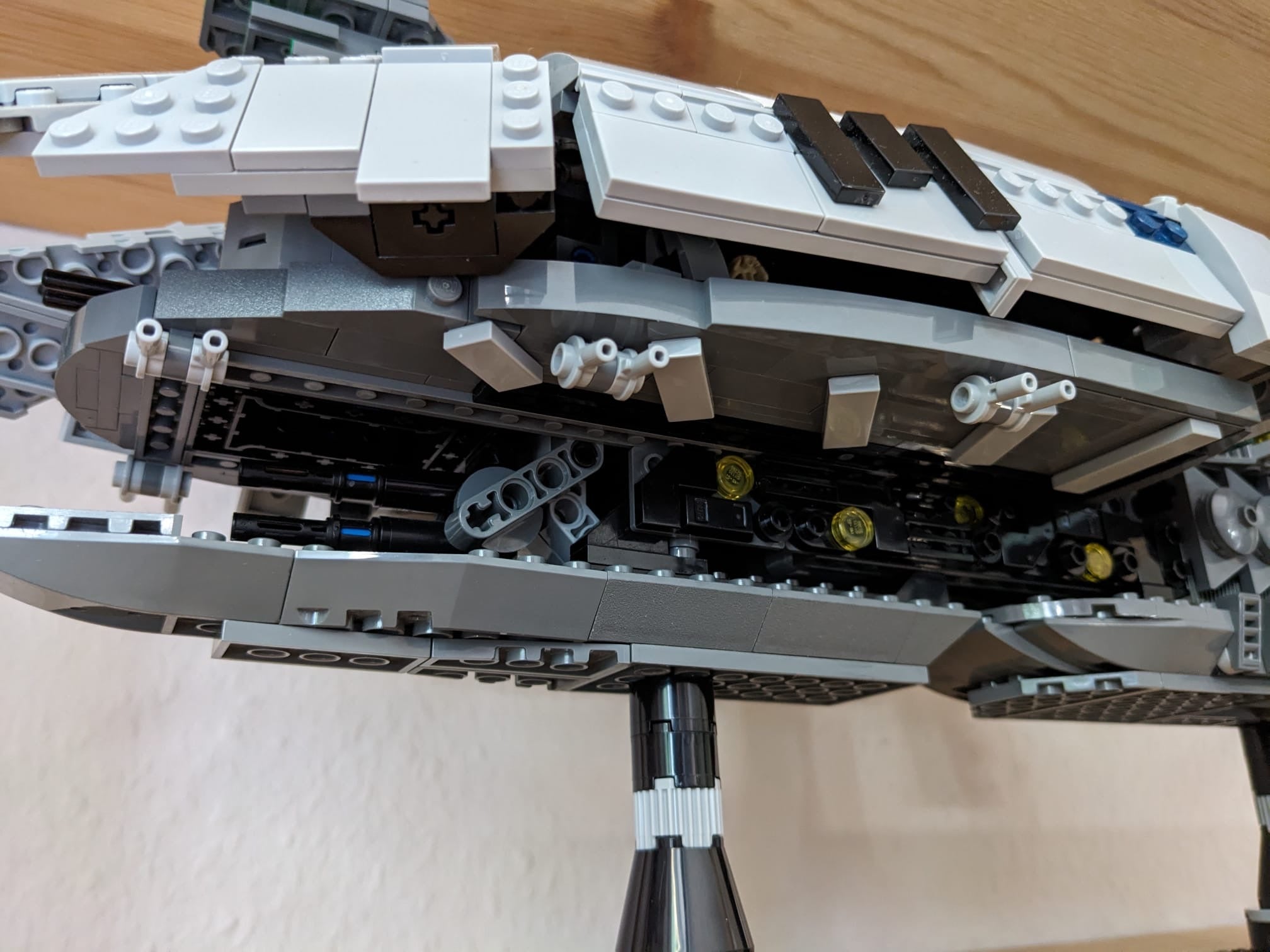 UCS MUNIFICENT V2