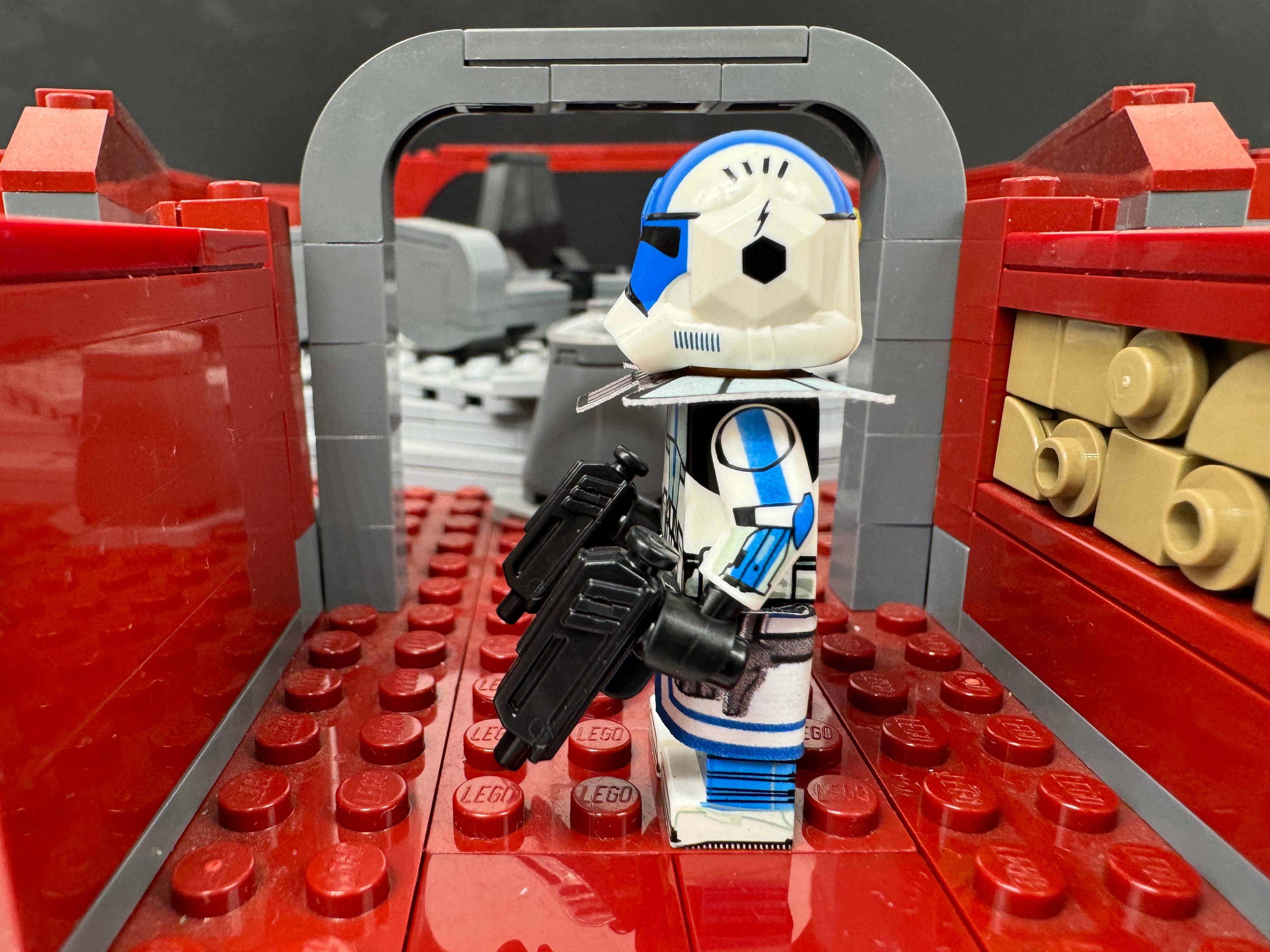 501st Comms Commander “Azure”