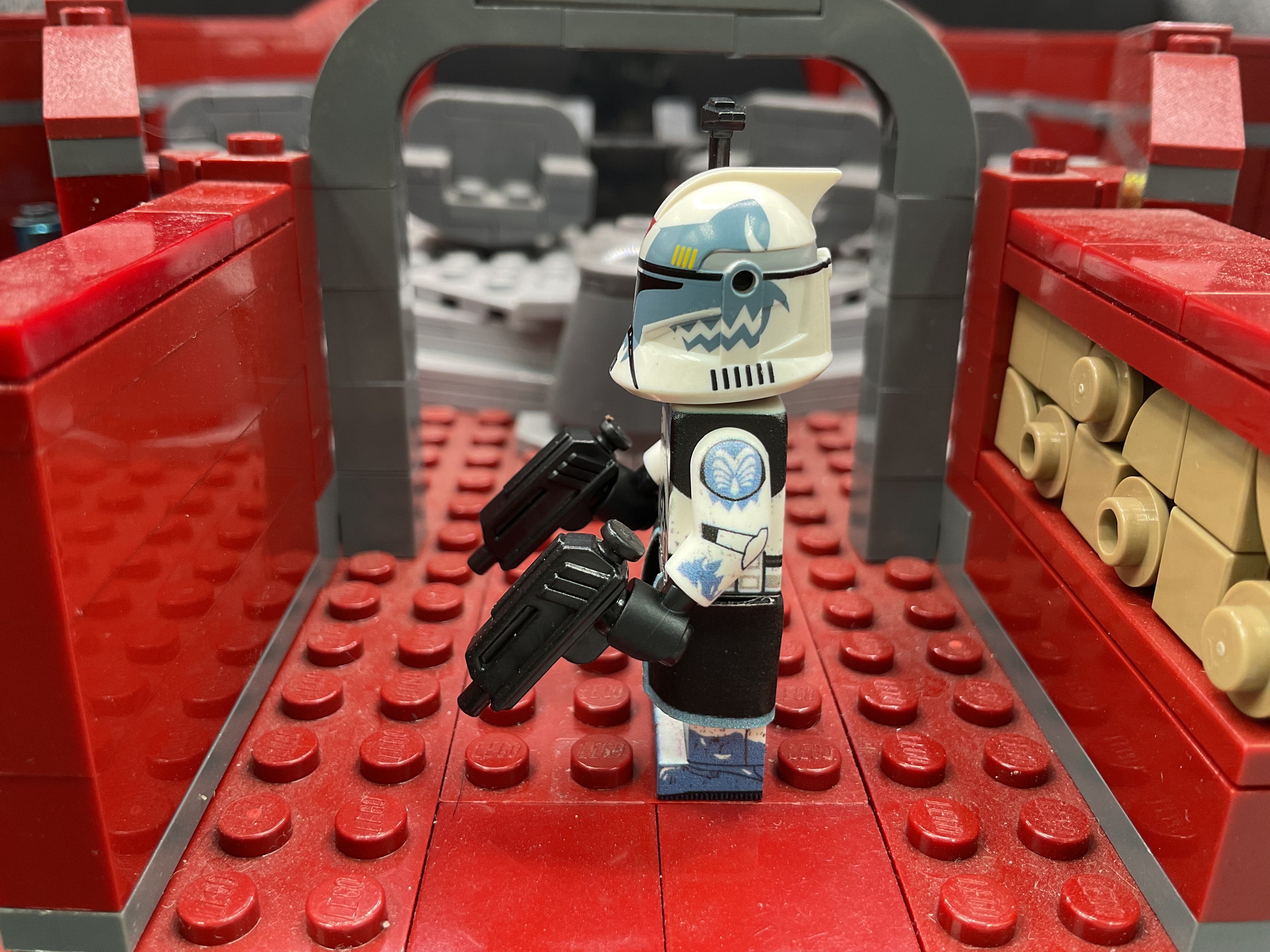 P1 Commander Wolffe (Sand Blue)