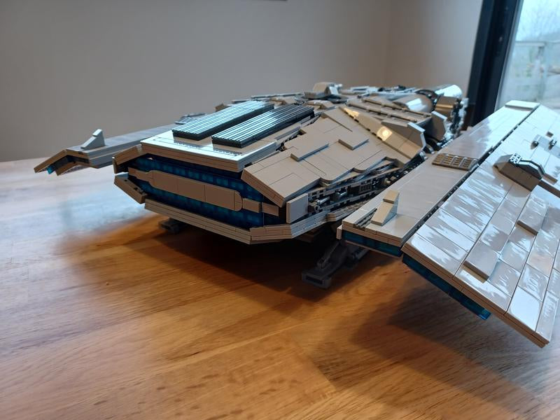 UCS FONDOR HAULCRAFT (LUTHEN'S SHIP)