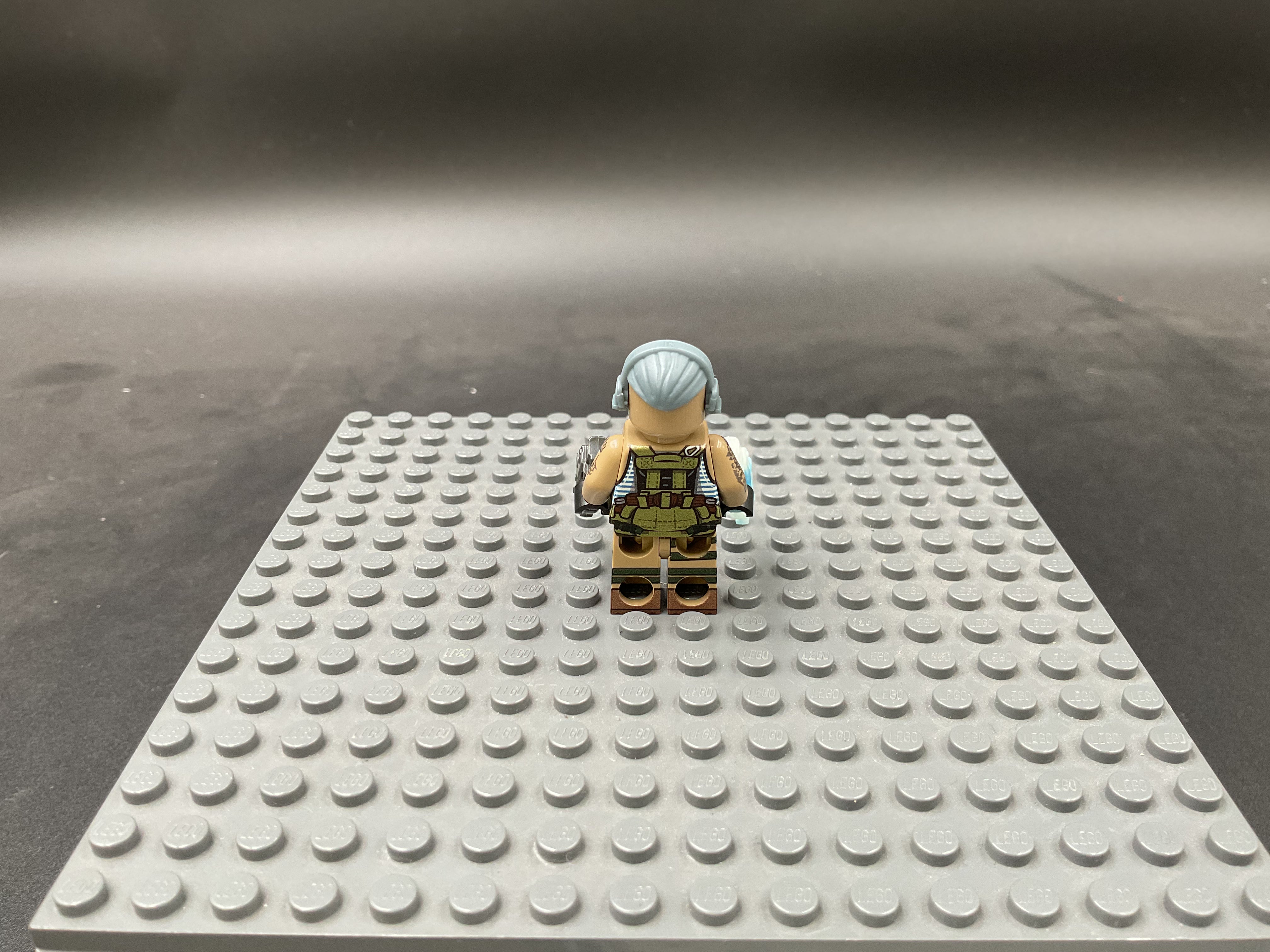 Custom Minifigure #001