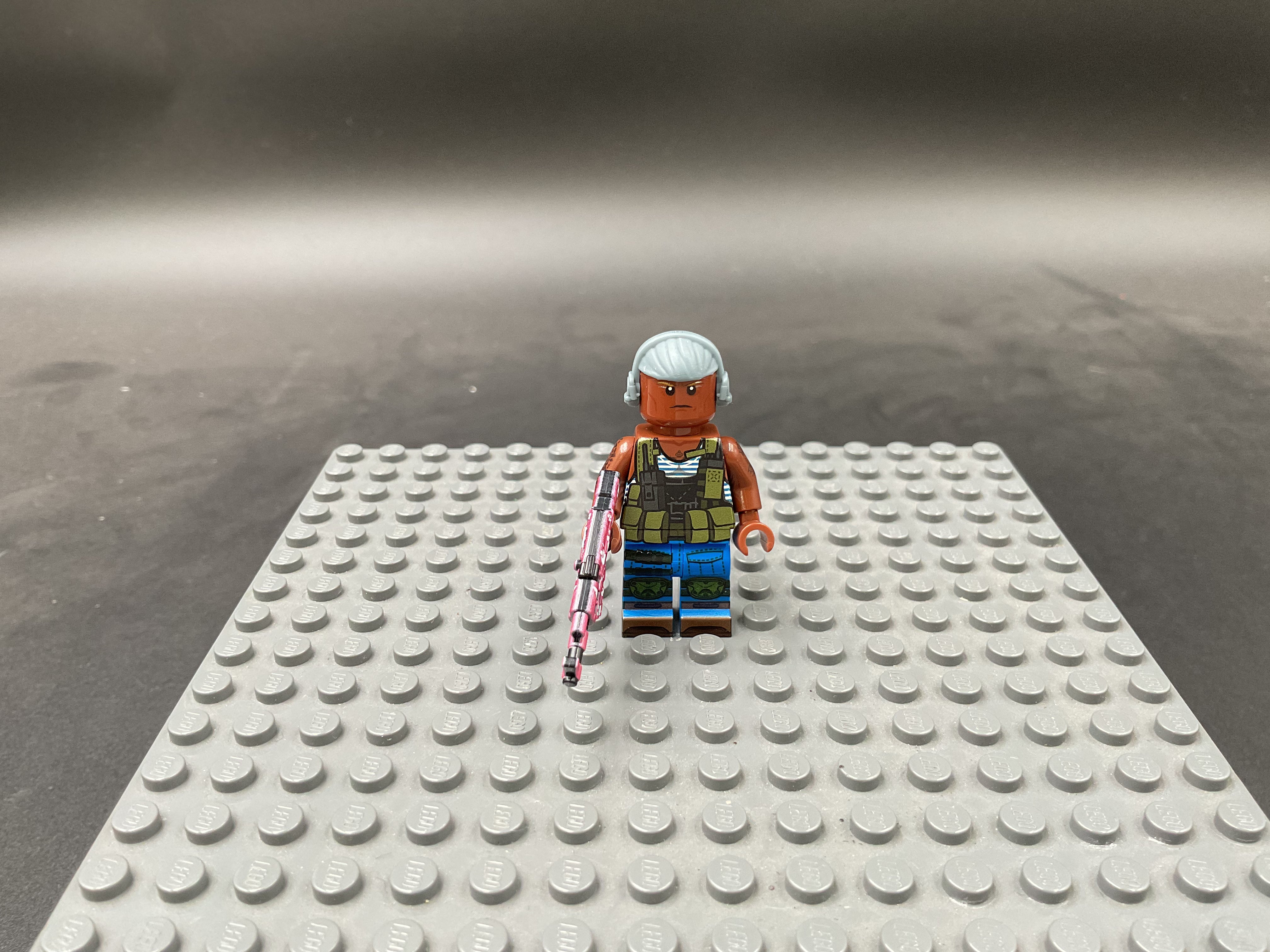 Custom Minifigure #002