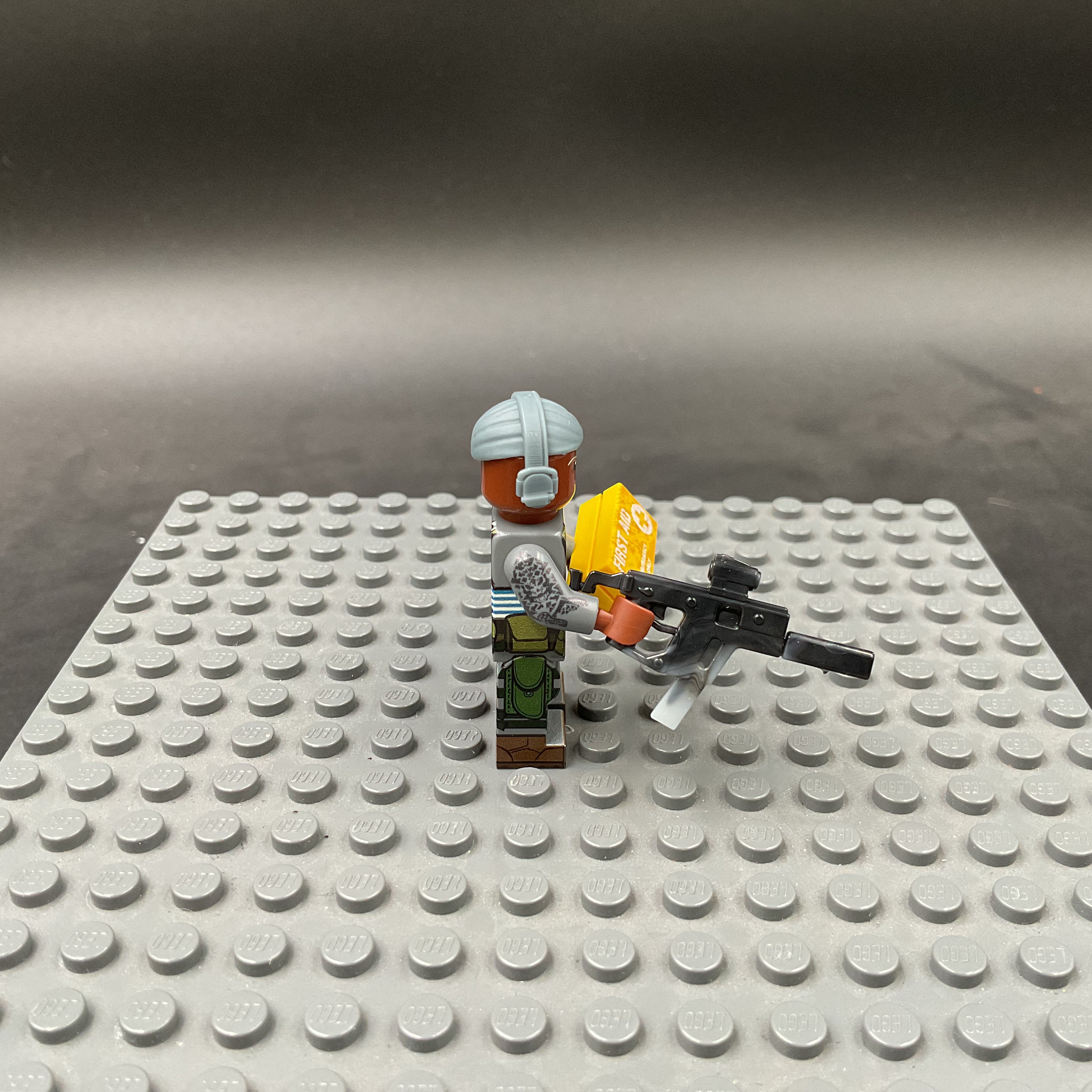 Custom Minifigure #004