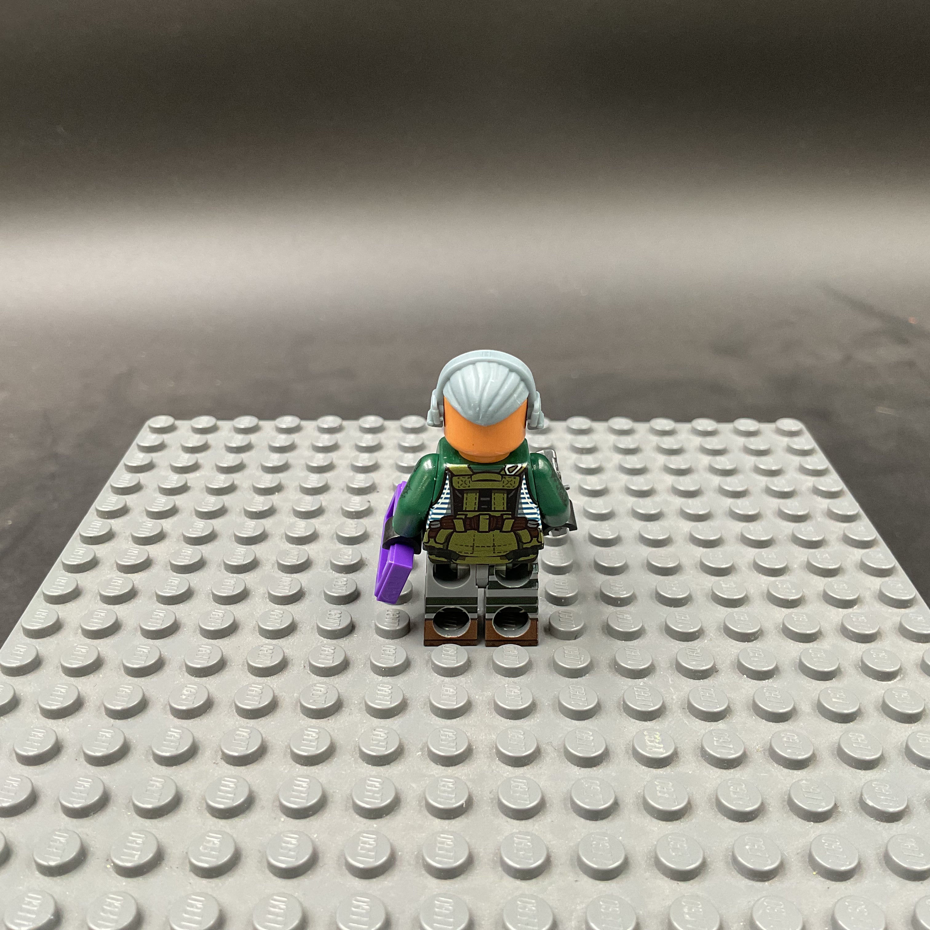 Custom Minifigure #006