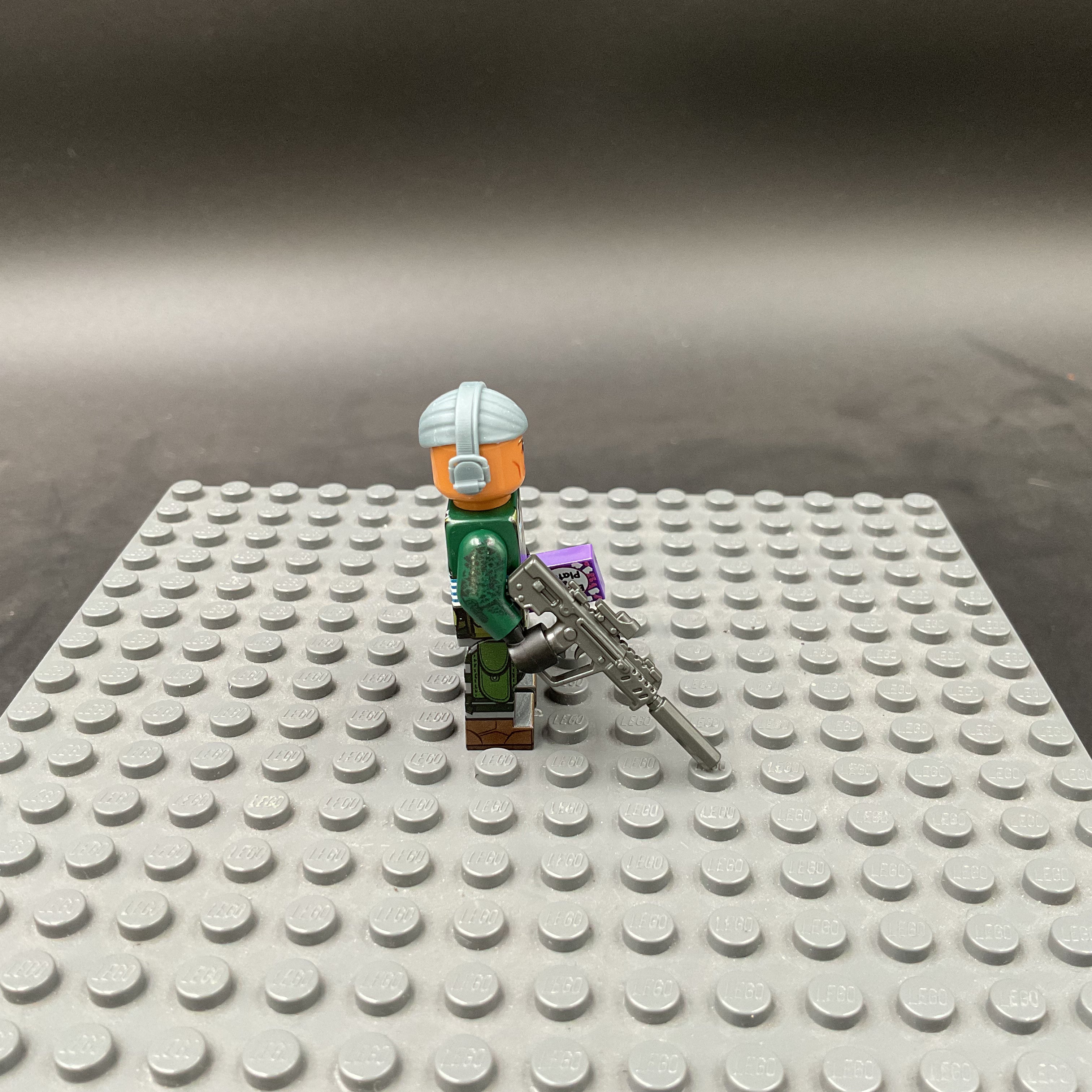 Custom Minifigure #006