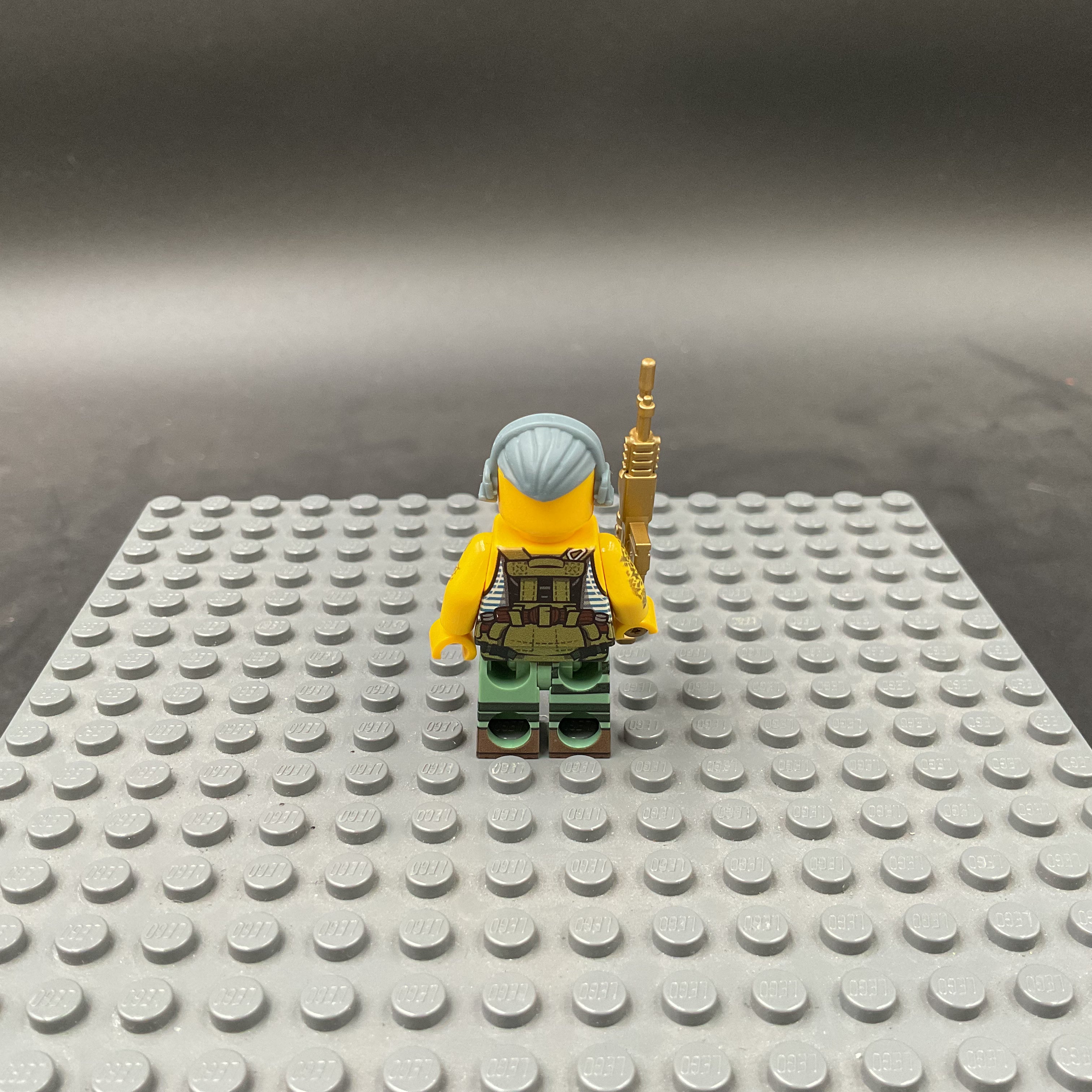 Custom Minifigure #007