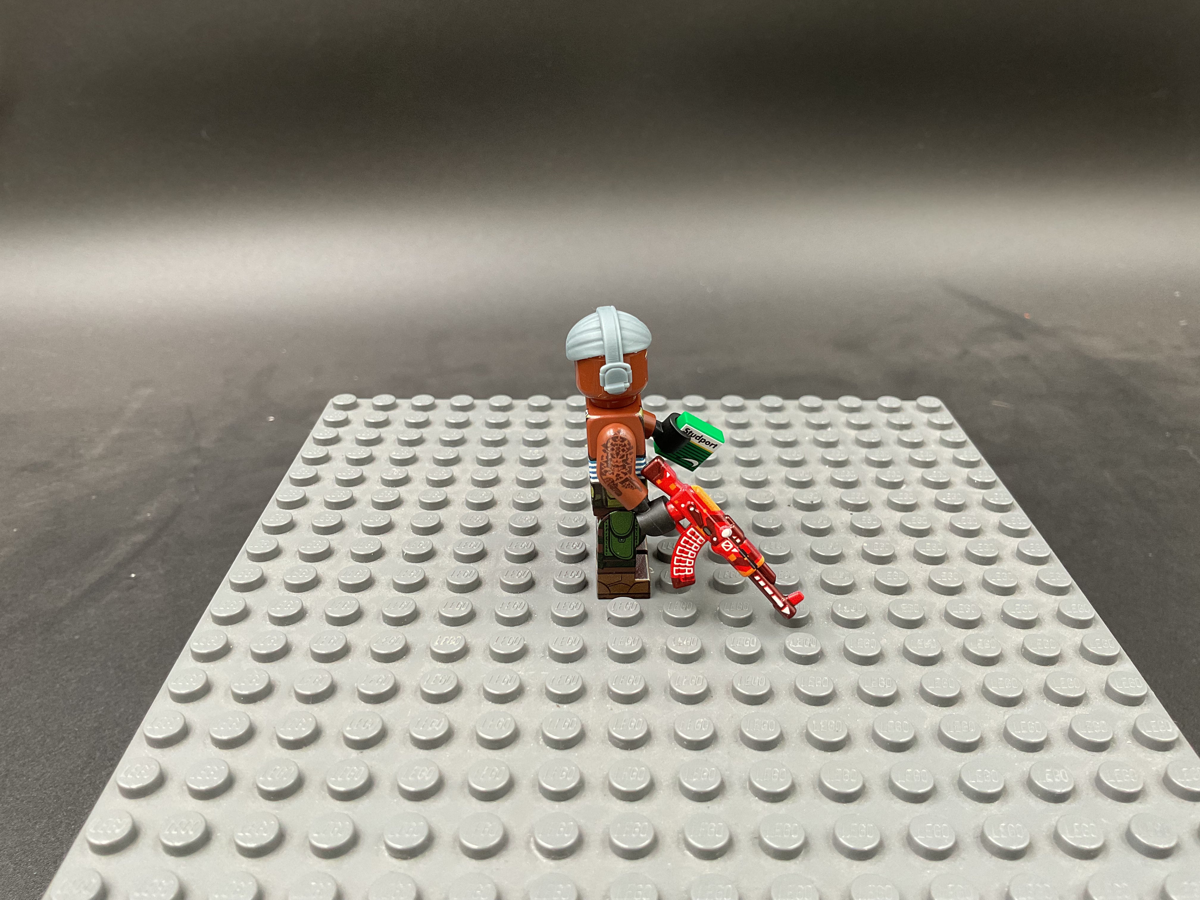 Custom Minifigure #016