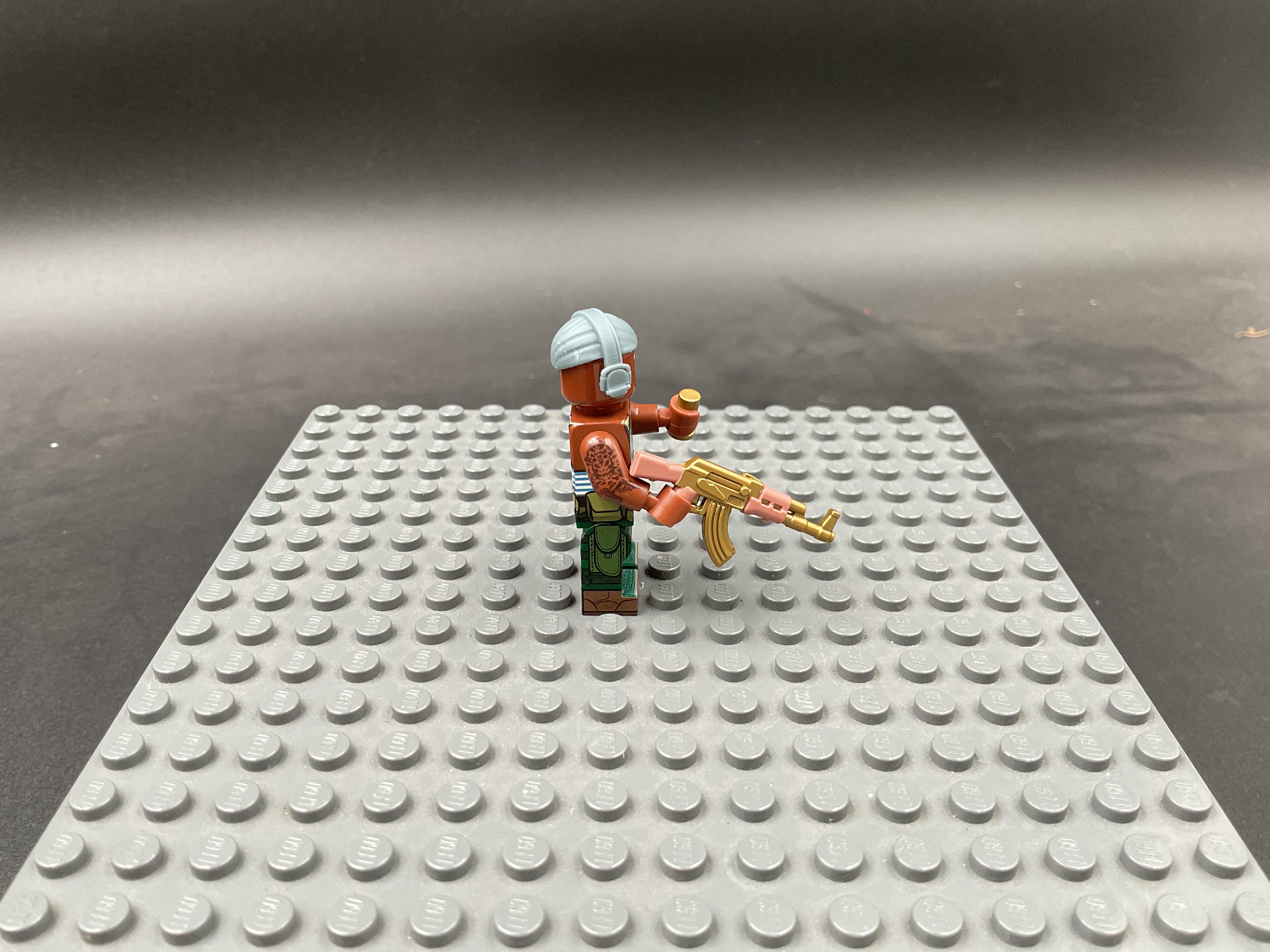 Custom Minifigure #072