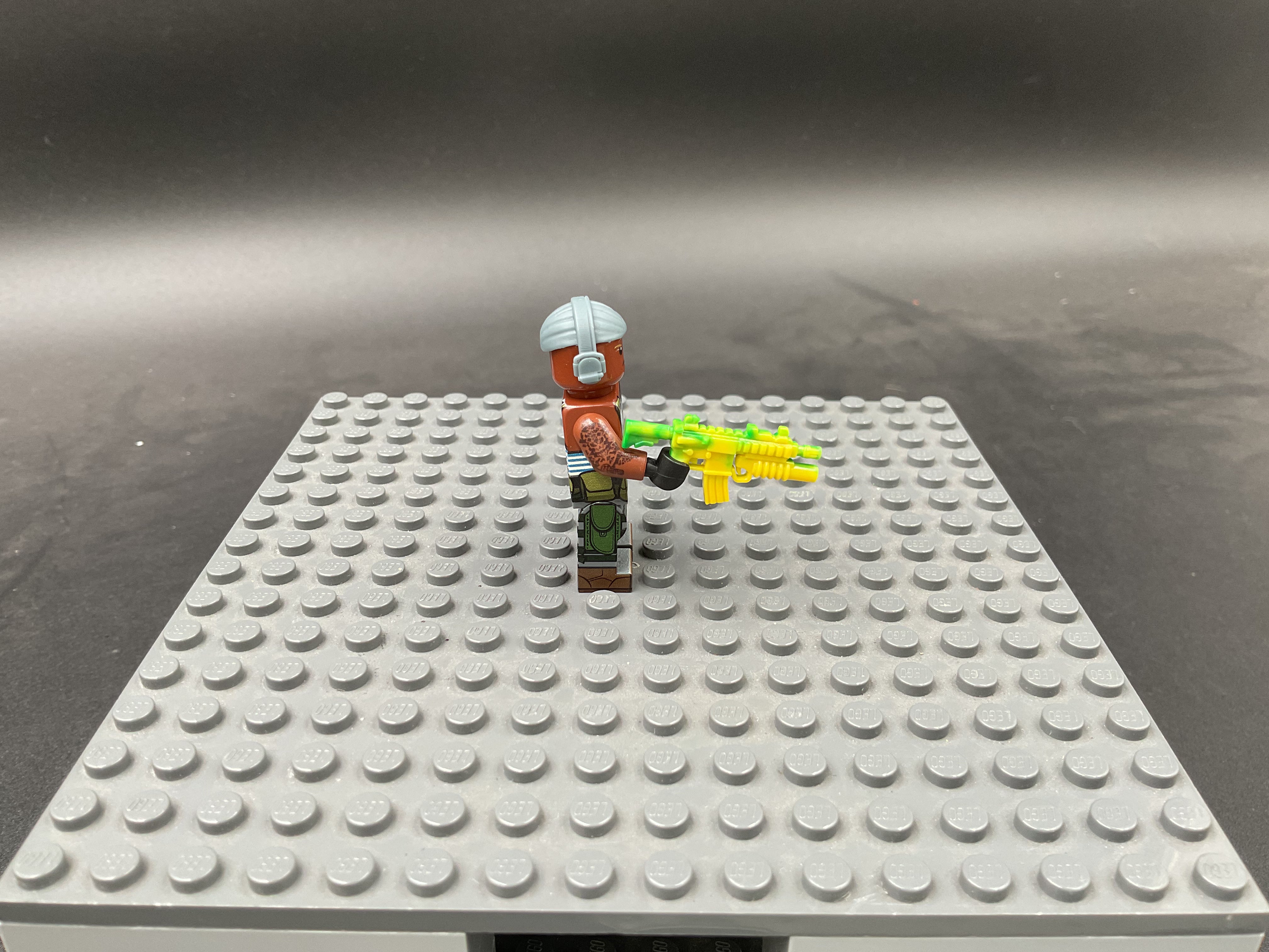 Custom Minifigure #081