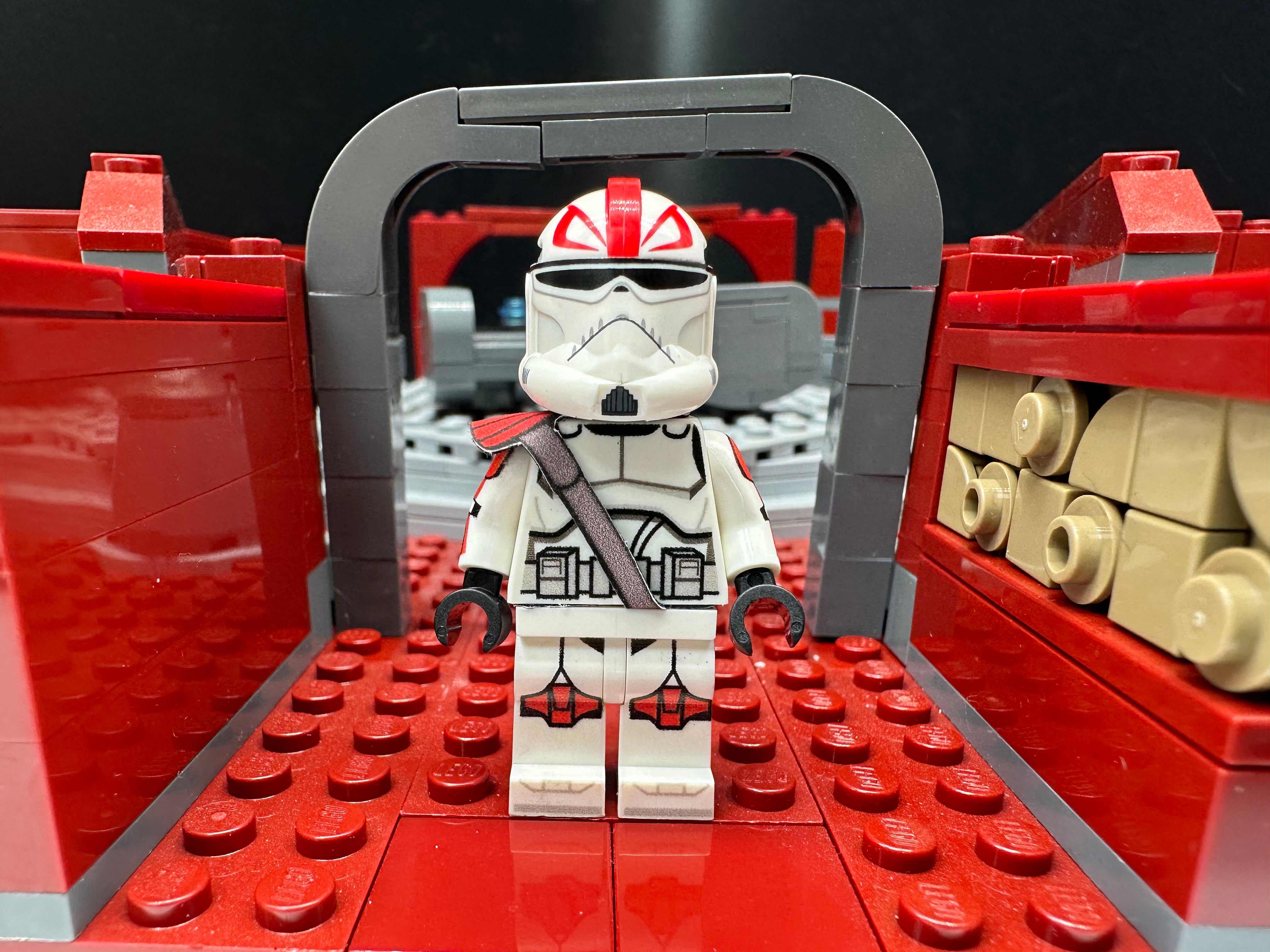 Lego captain shop fordo